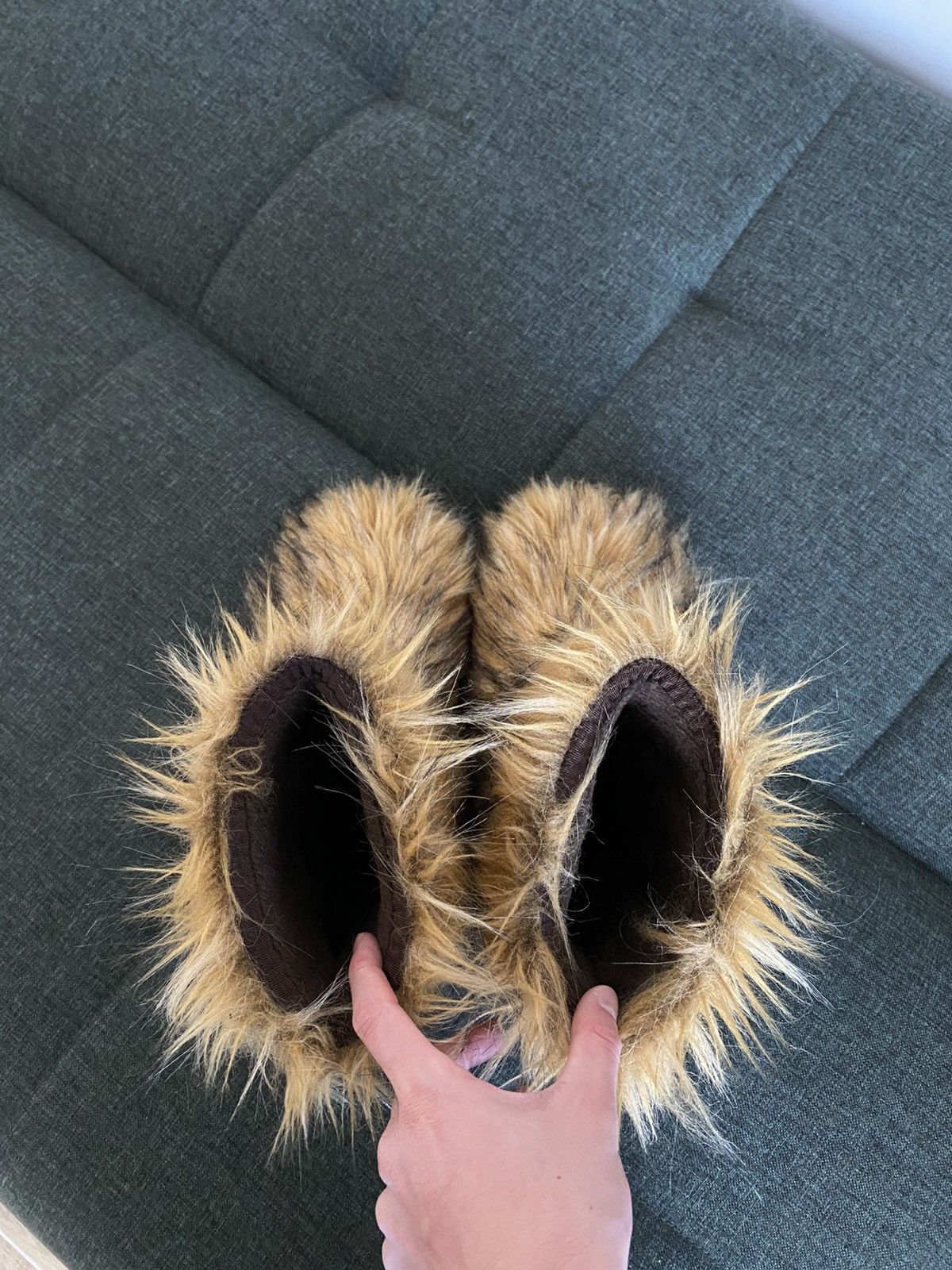 If Six Was Nine Vintage Faux Fur Fuzzy Boots Full Mohair Avant Garde Y2K Size US 9.5 / EU 42-43 - 5 Thumbnail