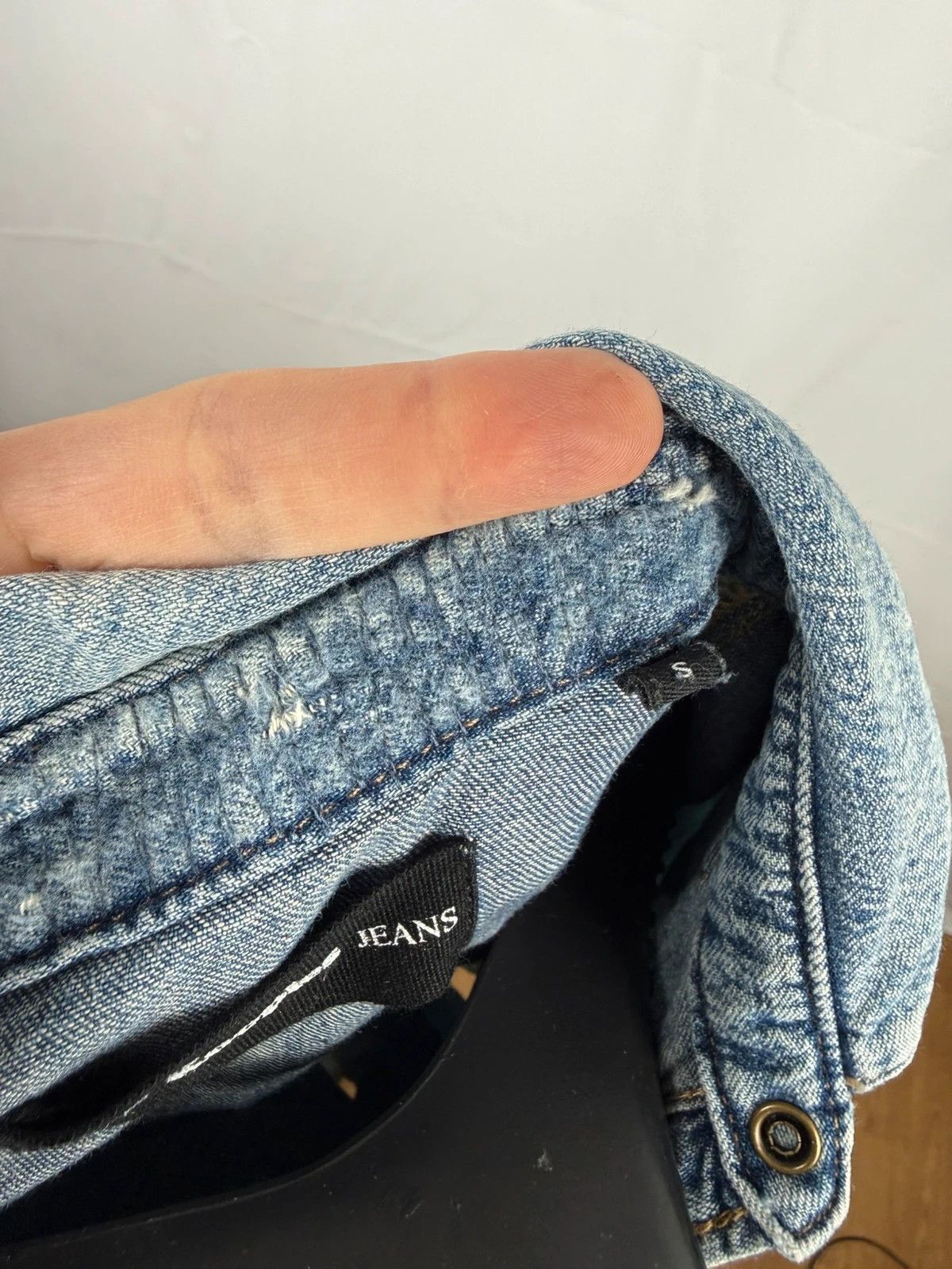 The Kooples The Kooples Jeans Shirt Distressed Men size S Size US S / EU 44-46 / 1 - 9 Thumbnail