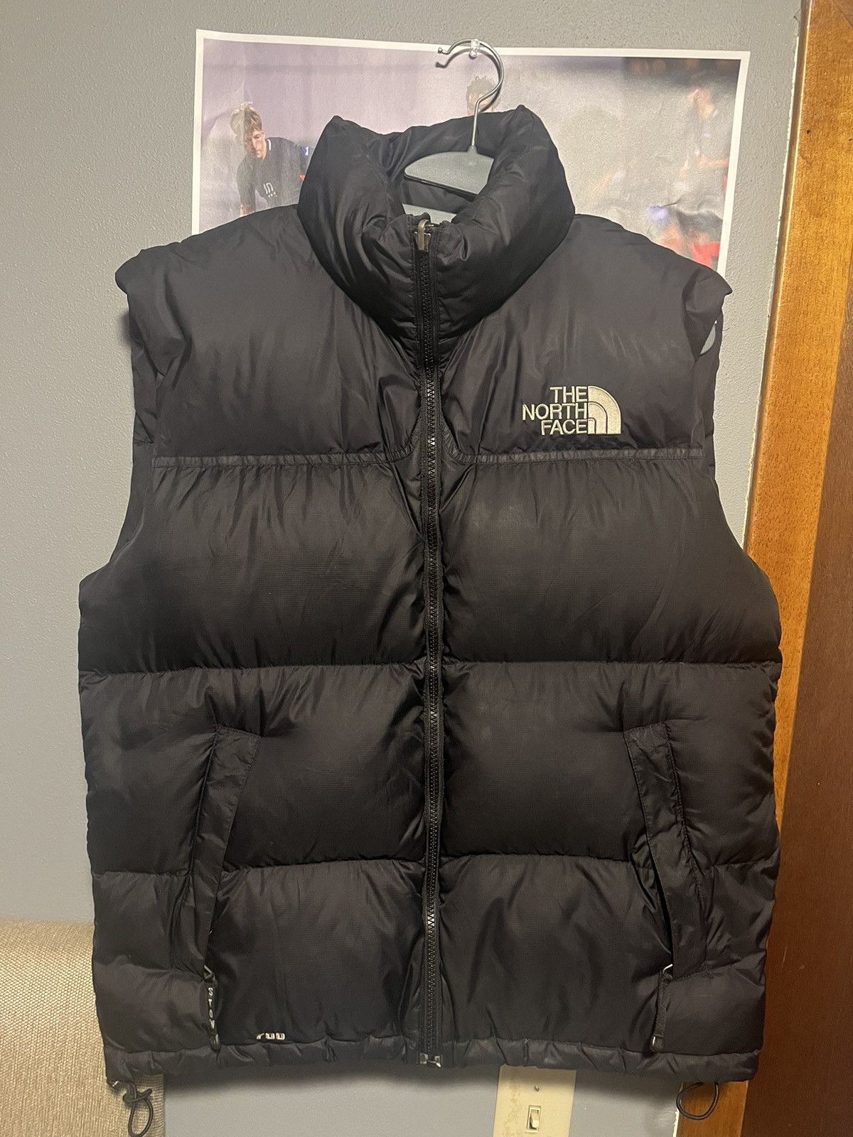 image of The North Face 700 Goose Down Puffer Vest Mens Medium Black