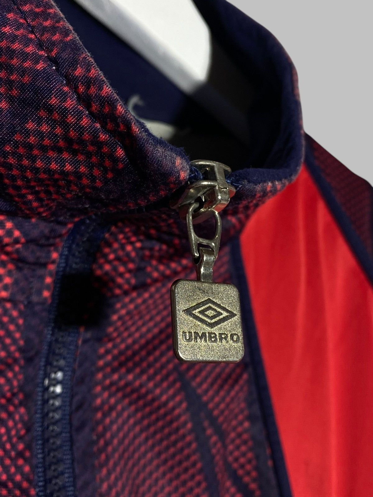 Umbro Vintage 90s Ajax Amsterdam Jacket Red Navy Retro Football Size US XL / EU 56 / 4 - 15 Thumbnail