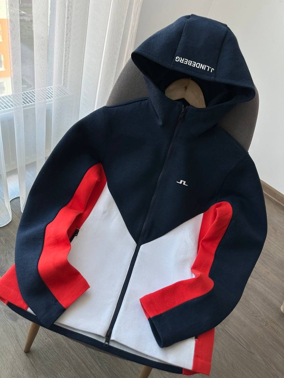 J.Lindeberg × Vintage Vintage J.Lindeberg Full Zip Crystal Hoodie Size M / US 6-8 / IT 42-44 - 5 Thumbnail