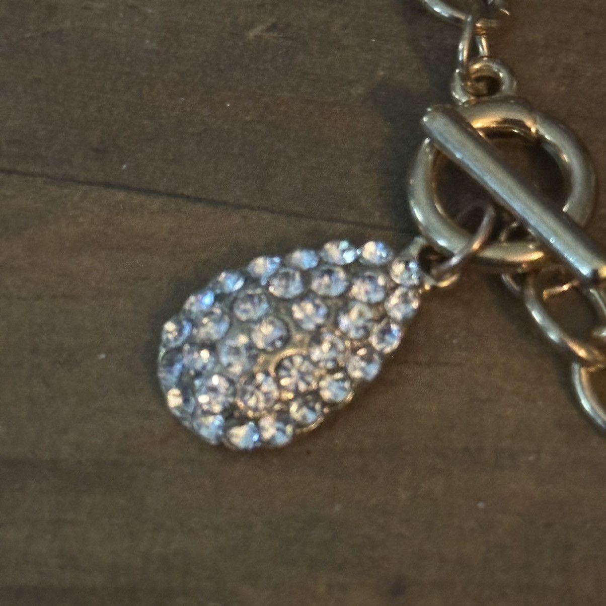 Other Gold tone pave teardrop charm toggle bracelet Size ONE SIZE - 3 Thumbnail