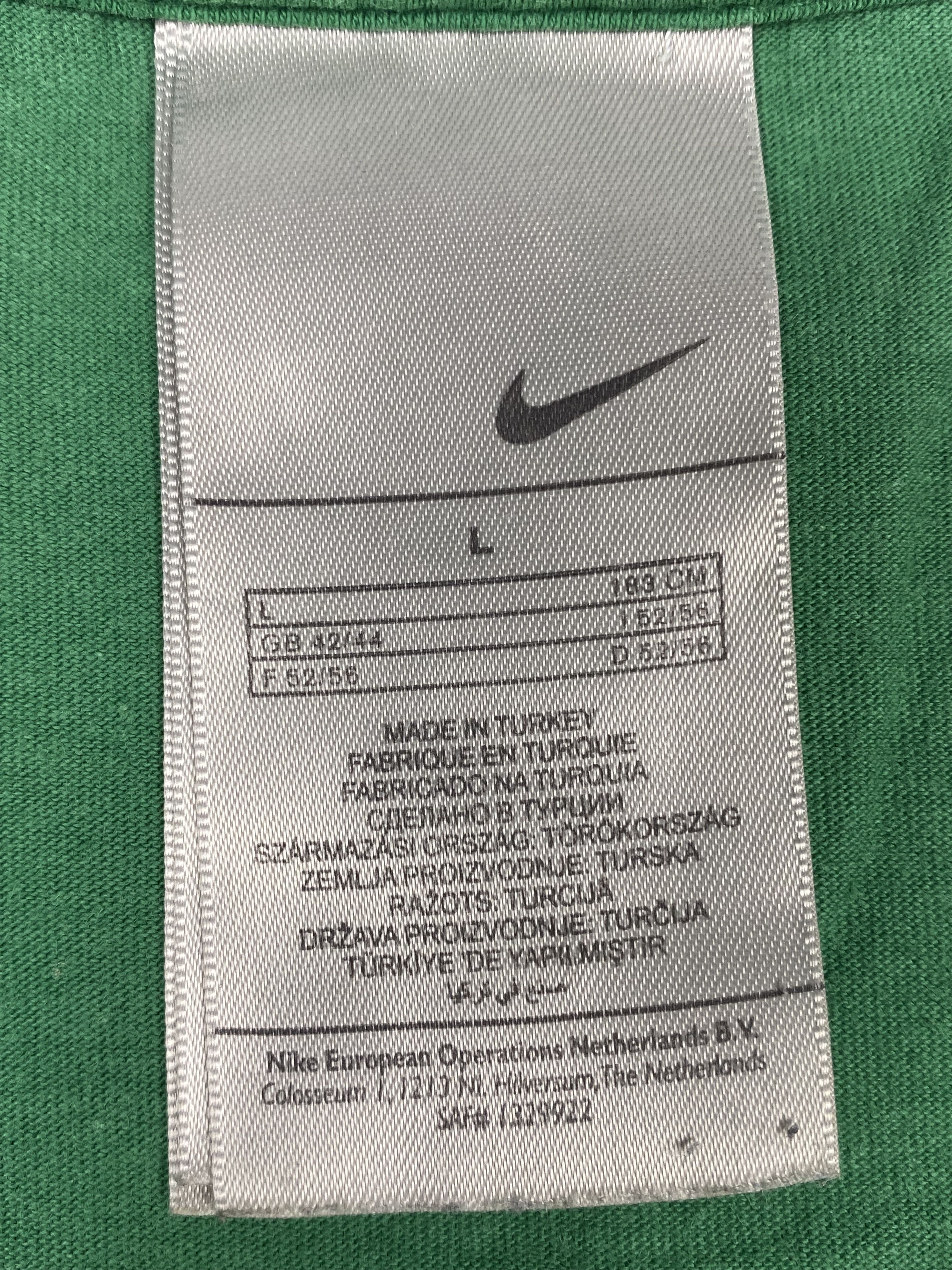 Nike Vintage 00s Nike Air Big Logo Swoosh Y2K T Shirt Green Size US L / EU 52-54 / 3 - 13 Thumbnail