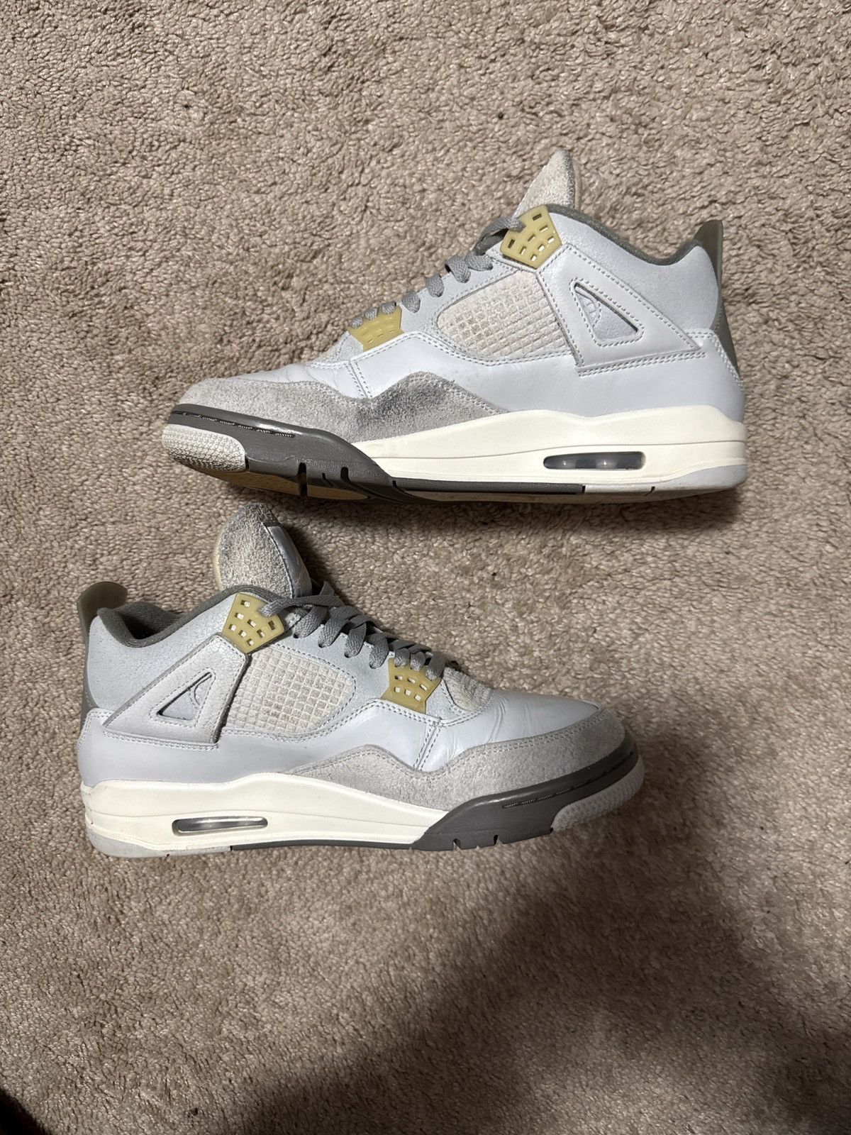 Jordan Brand 2023 Air Jordan 4 Retro SE Photon Dust Size US 11 / EU 44 - 2 Thumbnail