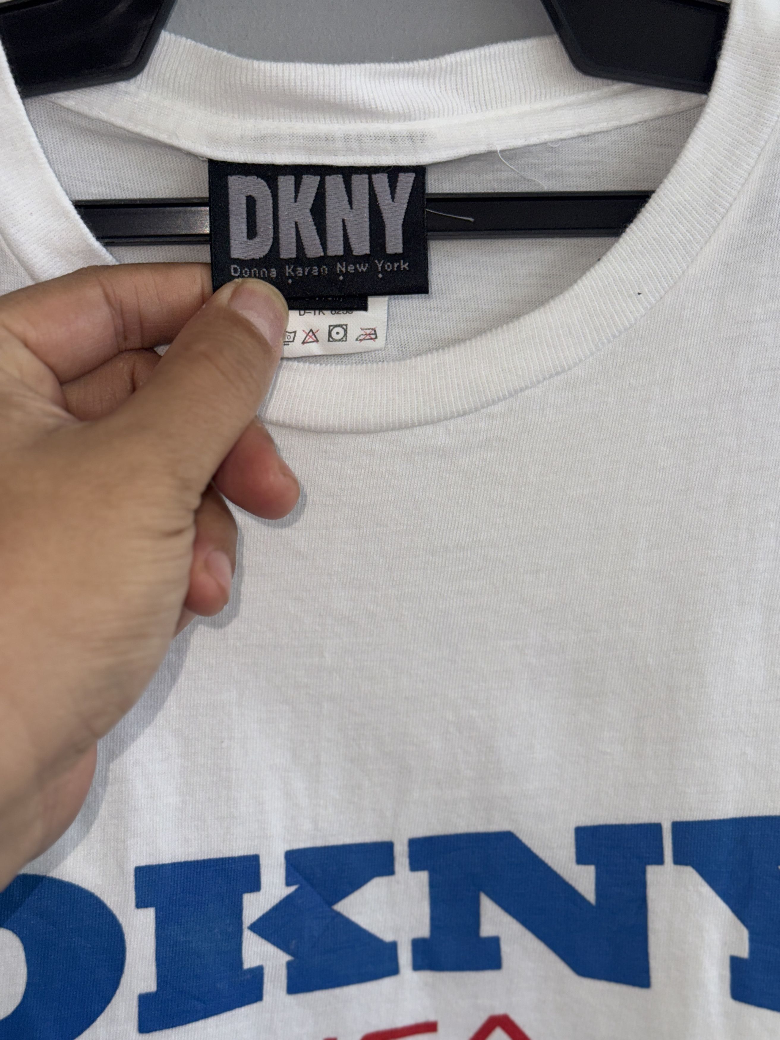 DKNY DKNY Vintage T-Shirt Size US M / EU 48-50 / 2 - 4 Thumbnail