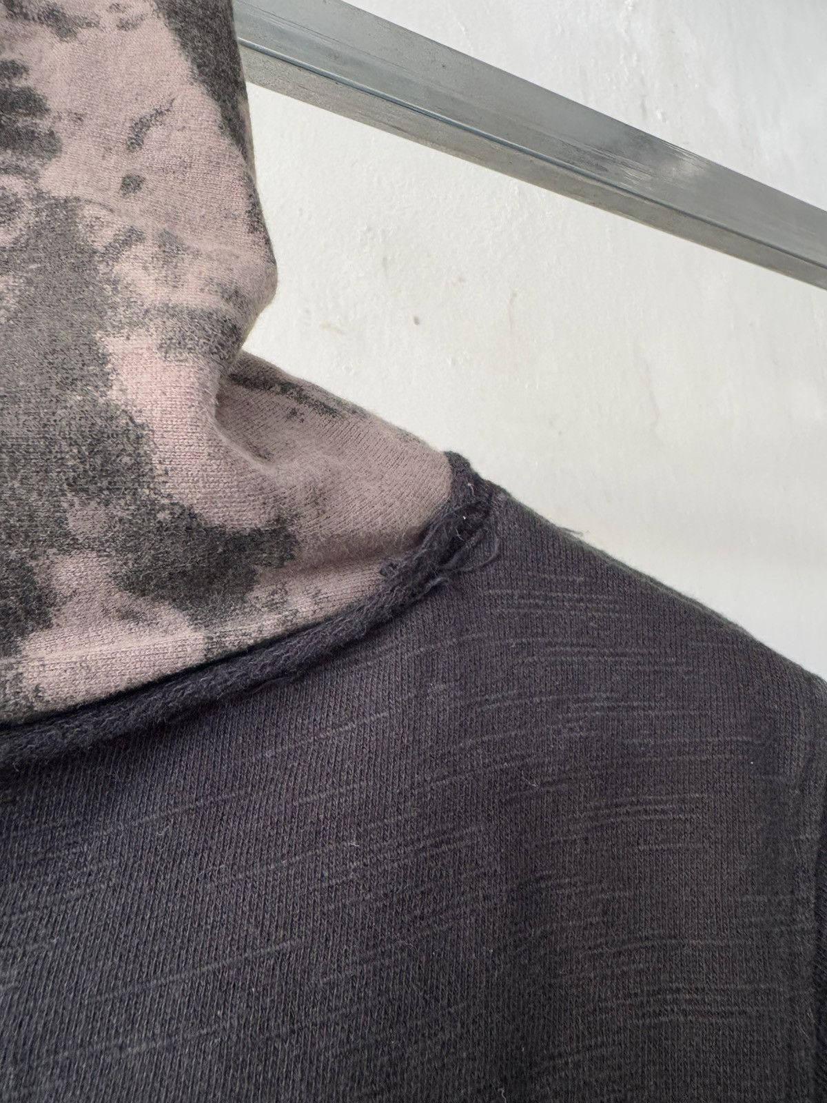 If Six Was Nine 00s in the attic velvet poem cowl neck distressed sweater Size US S / EU 44-46 / 1 - 17 Thumbnail