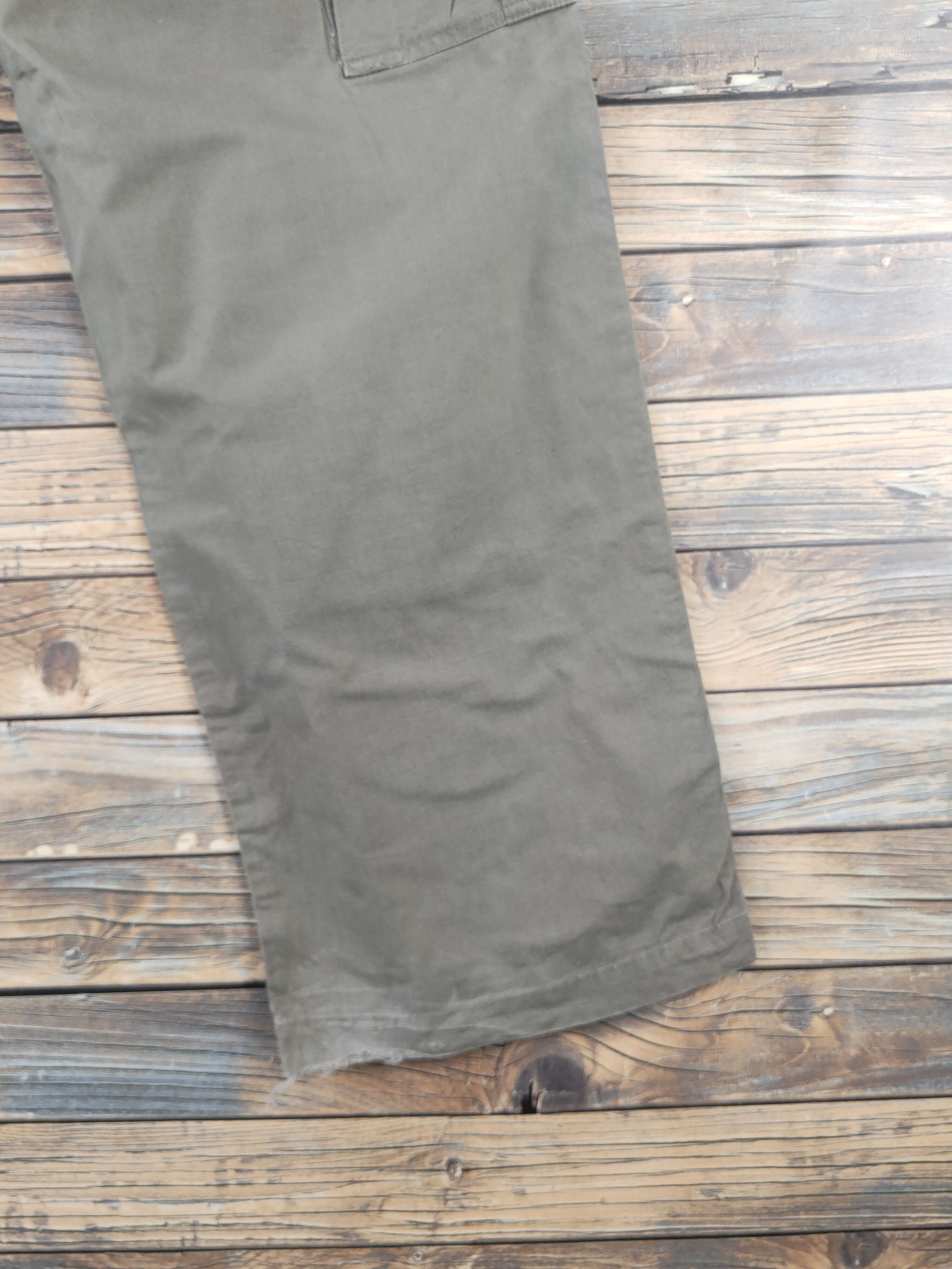 Japanese Brand DL Japanese Brand Army Green Multipocket Cargo Pants #1926 Size US 29 - 11 Thumbnail