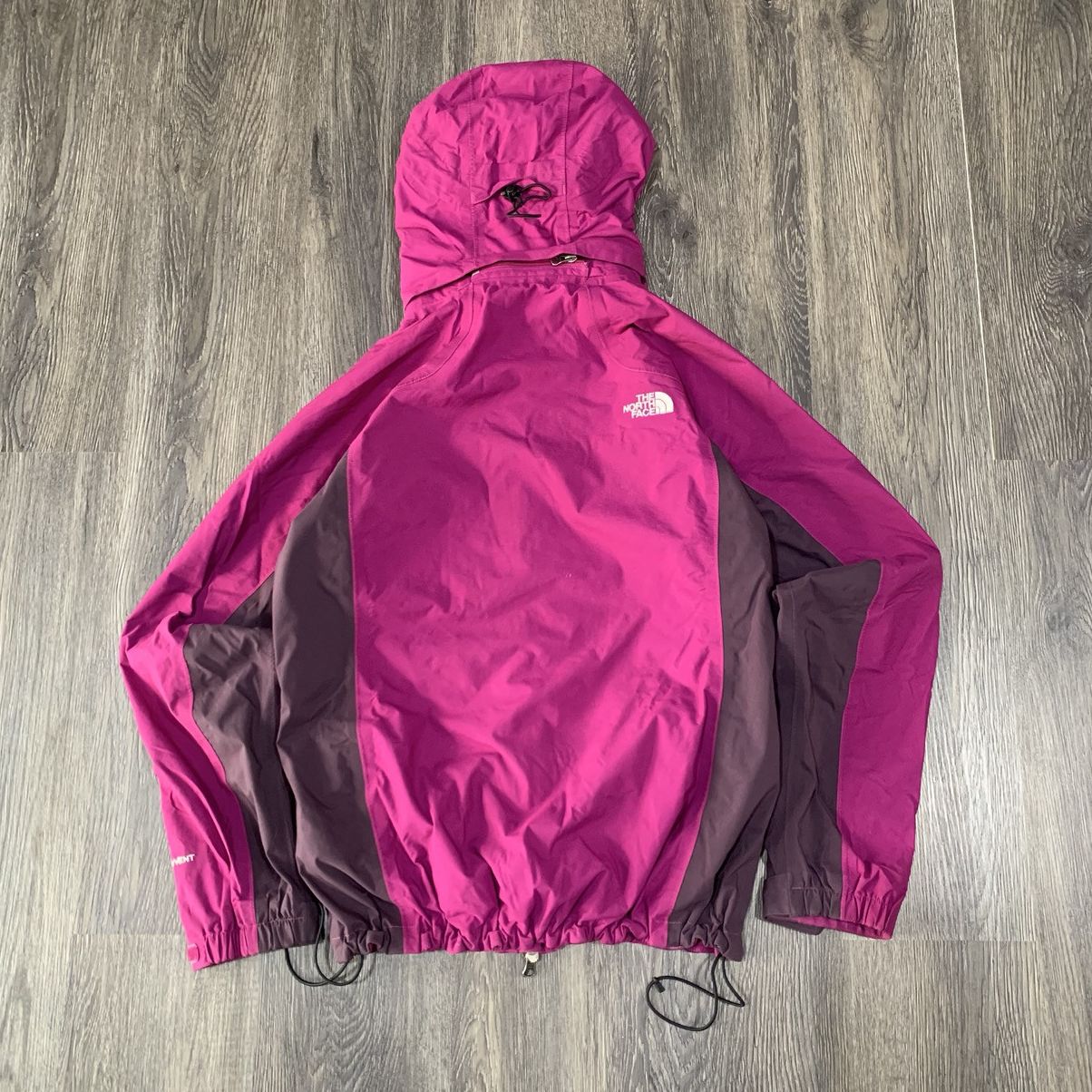 The North Face The North Face Jacket Nylon HyVent Size XL / US 12-14 / IT 48-50 - 13 Thumbnail