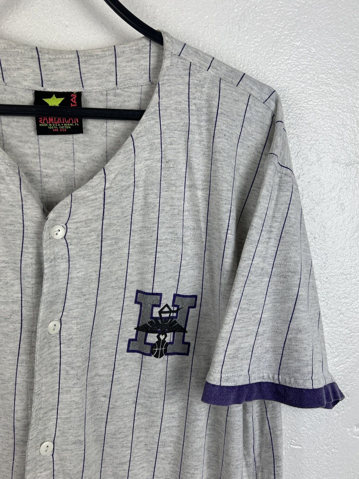 NBA 90s Vintage Charlotte Hornets NBA Baseball Style Shirt Size US L / EU 52-54 / 3 - 5 Thumbnail