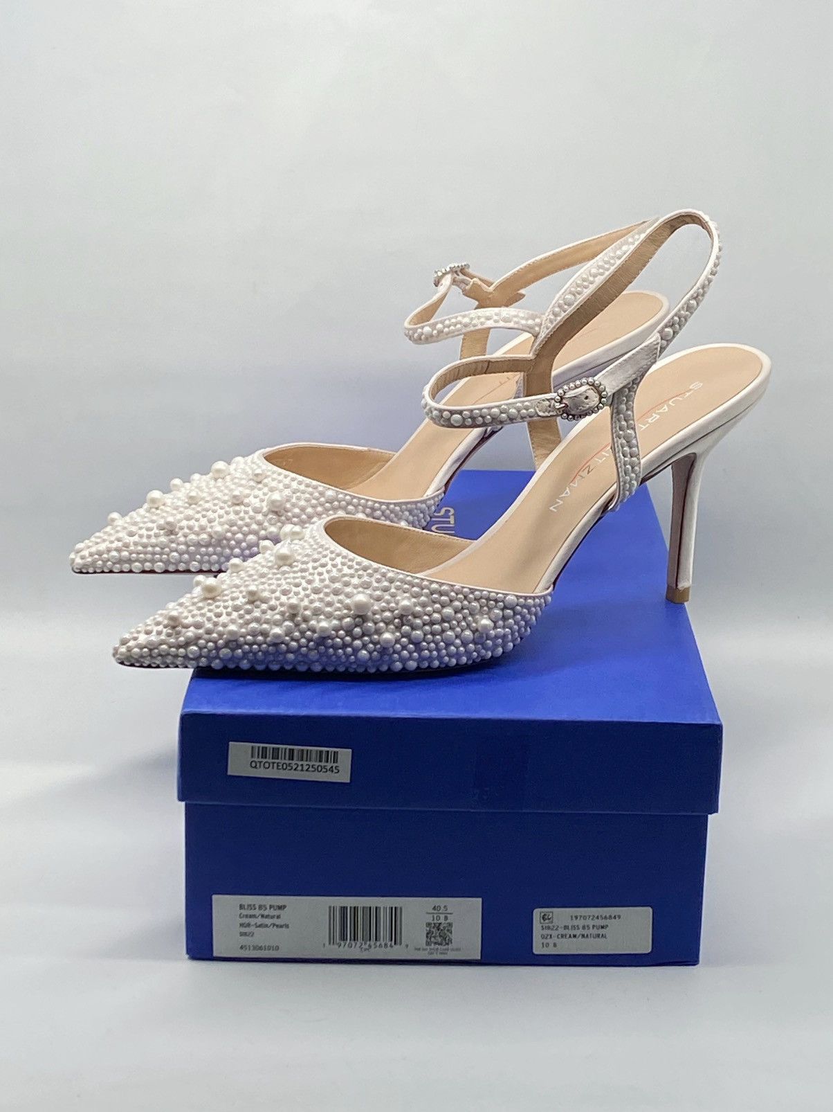 Stuart Weitzman Stuart Weitzman 85MM Pearl-Embellished Satin Pumps size 10 Size US 10 / IT 40 - 11 Thumbnail