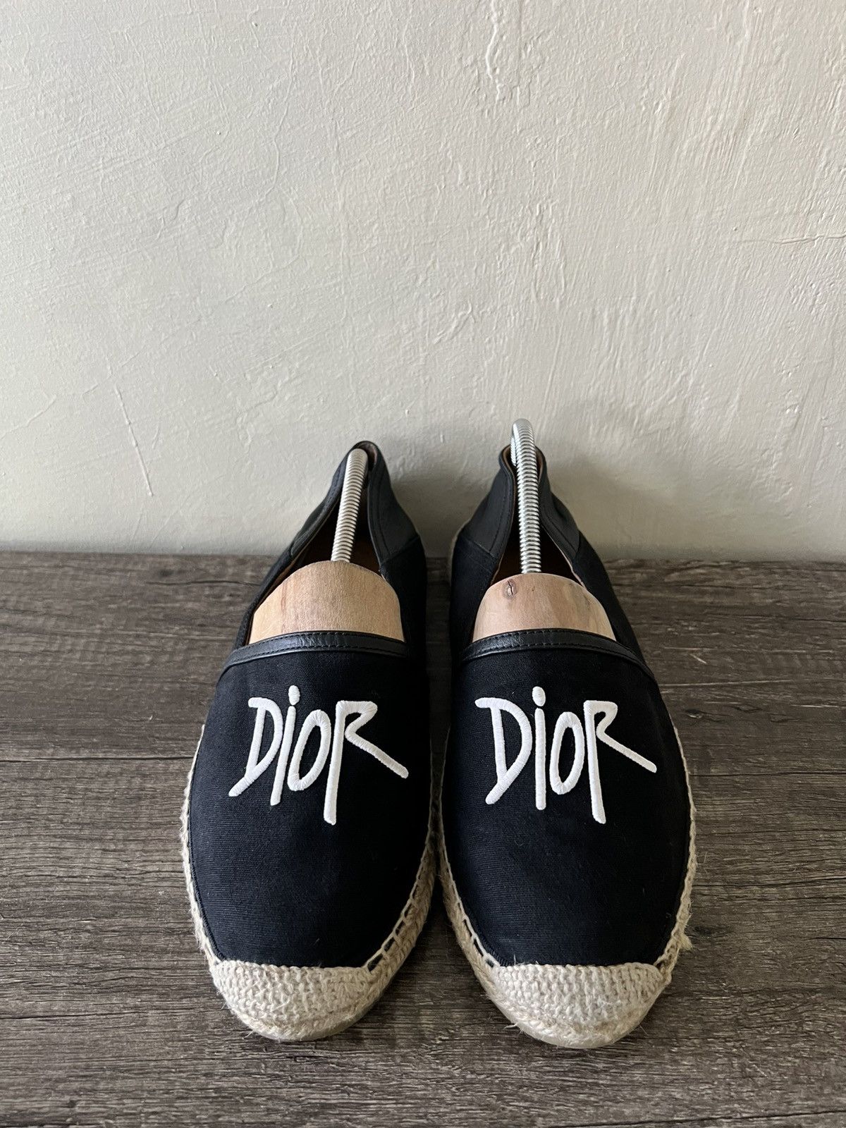 Dior CHRISTIAN DIOR SCRIPT LOGO ESPADRILLES Size US 9 / EU 42 - 1 Thumbnail
