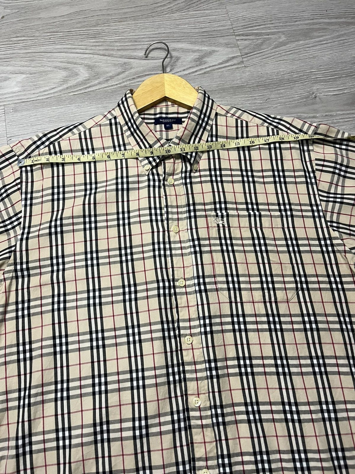 Burberry Vintage Burberry Novacheck Short Sleeve Button Up Shirt Size US L / EU 52-54 / 3 - 11 Thumbnail