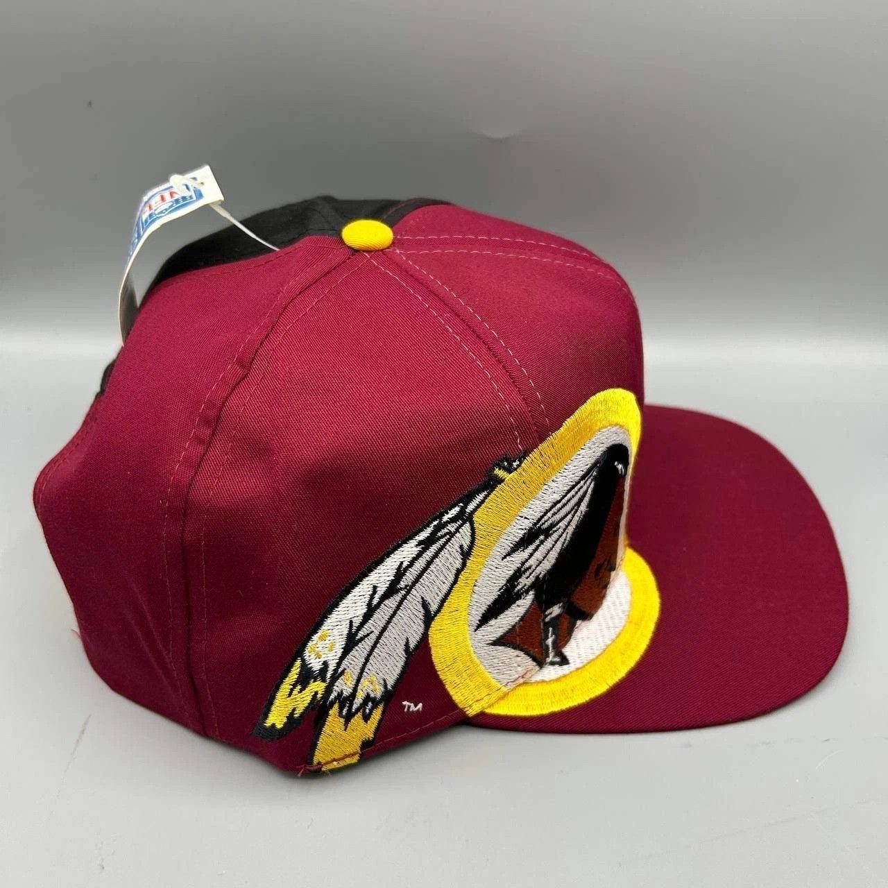 Twins Enterprise Inc. Vintage Washington Redskins Commanders Hat Men Snap Back Cap Size ONE SIZE - 7 Thumbnail