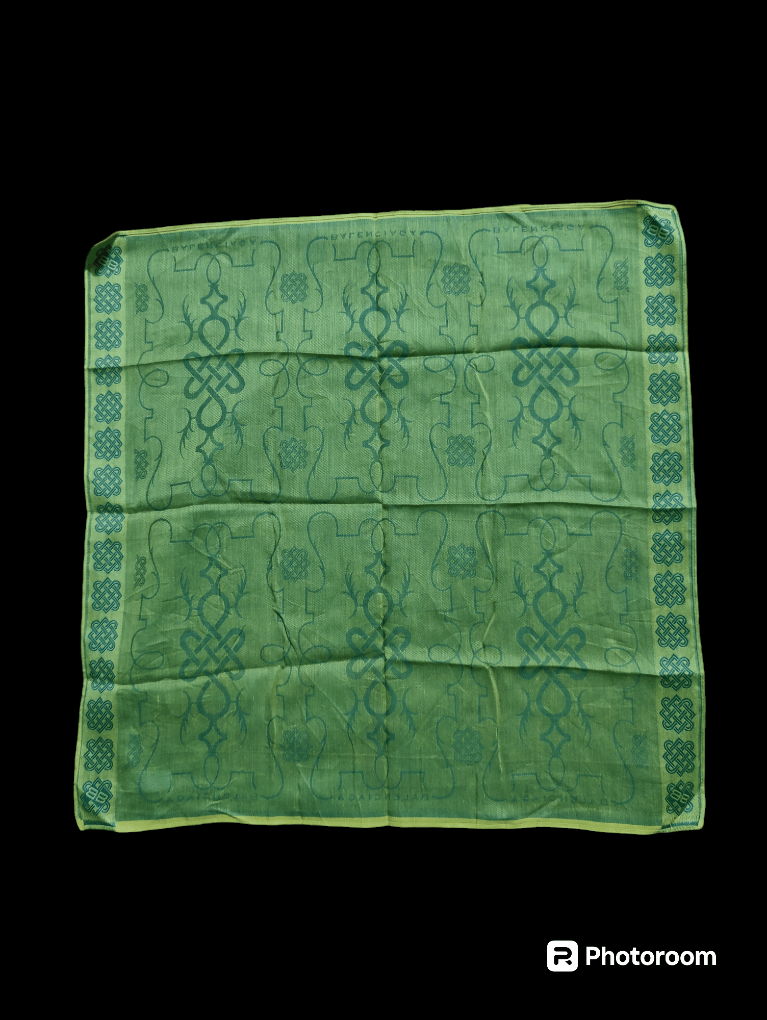 Balenciaga Balenciaga Handkerchief/Pocketsquare Size ONE SIZE - 3 Thumbnail