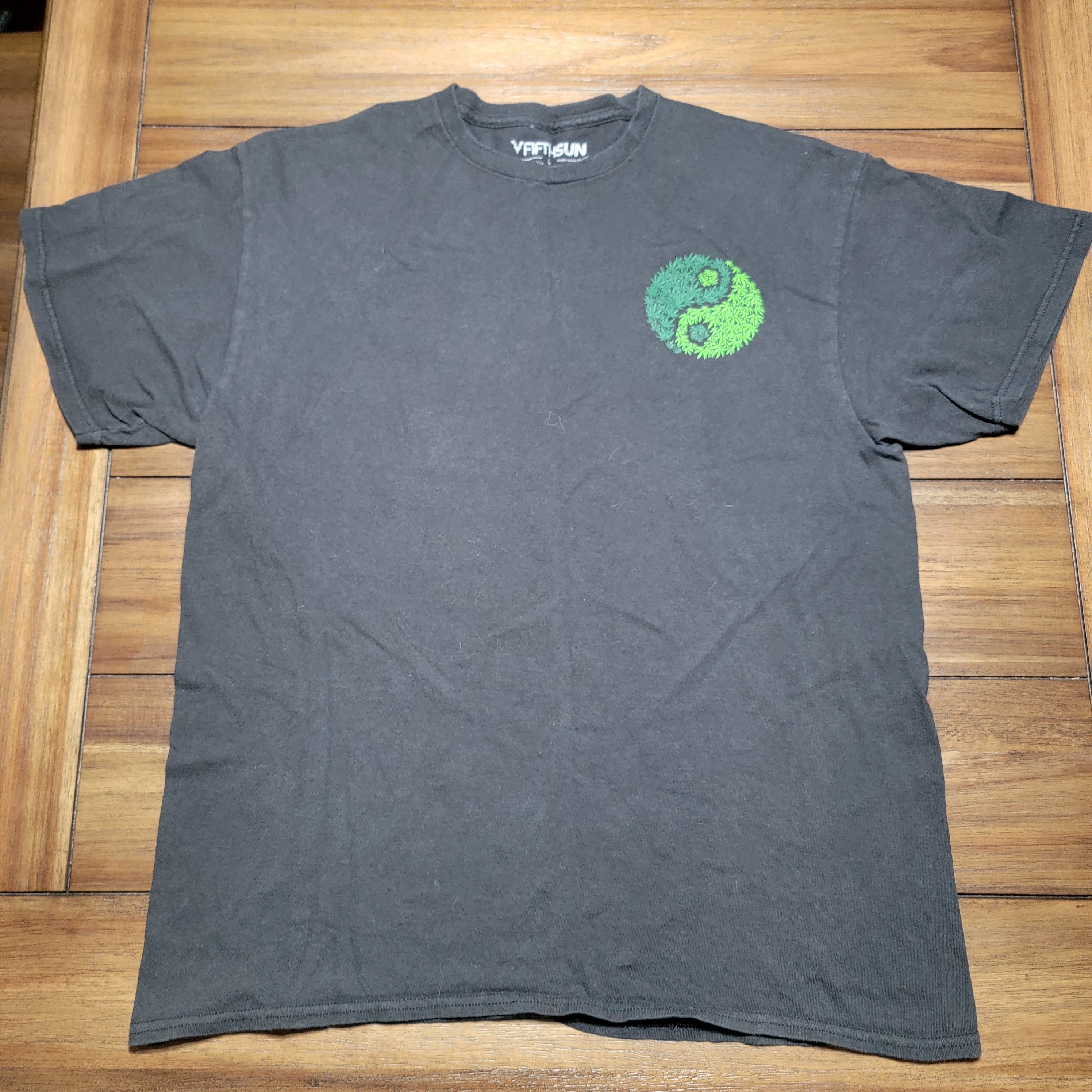 Other Fifth Sun SS Unisex Tee w/ Small "420" Yin Yang - Size Large Size US L / EU 52-54 / 3 - 1 Thumbnail