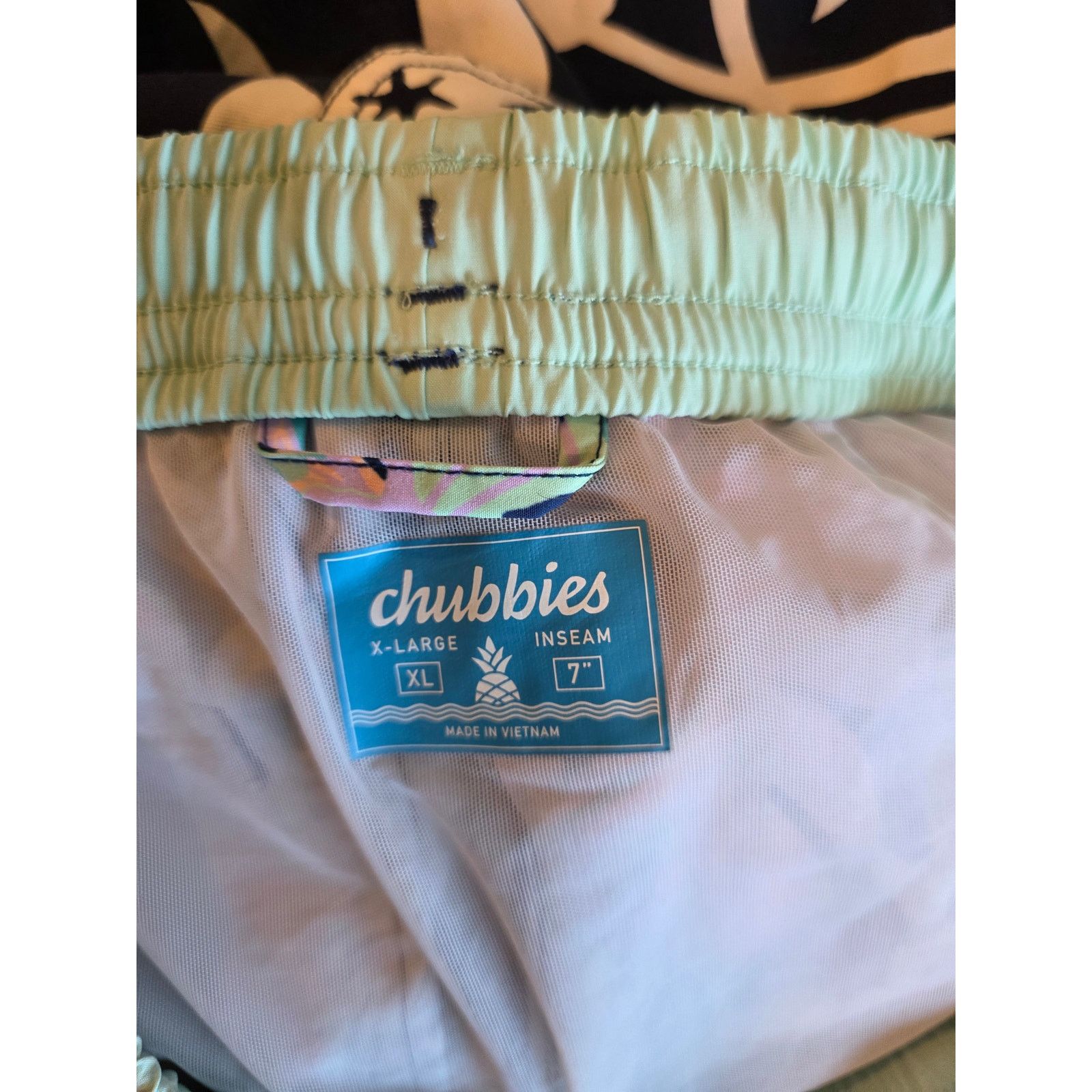 Chubbies Chubbies Men's Stretch Swim Trunks 7" Palm Print Size XL Size US 38 / EU 54 - 3 Thumbnail