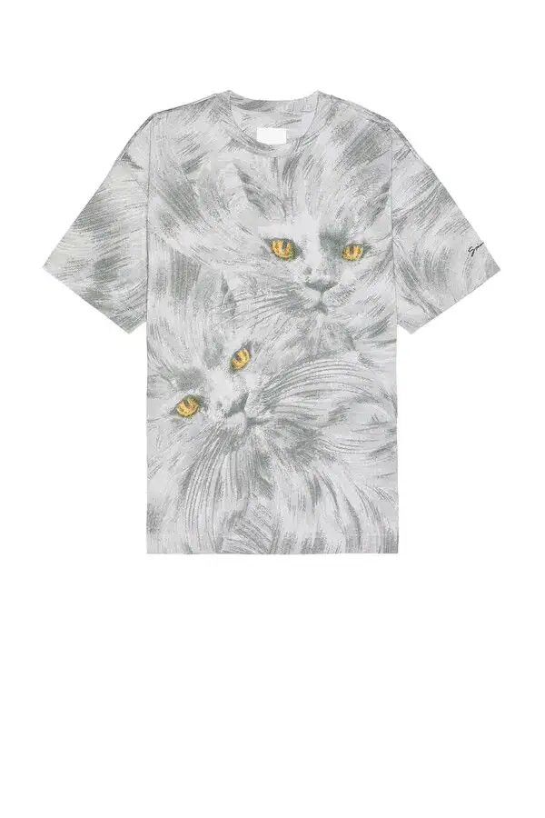o1n1vont0326 Cat Heads T-Shirt in Multicolor