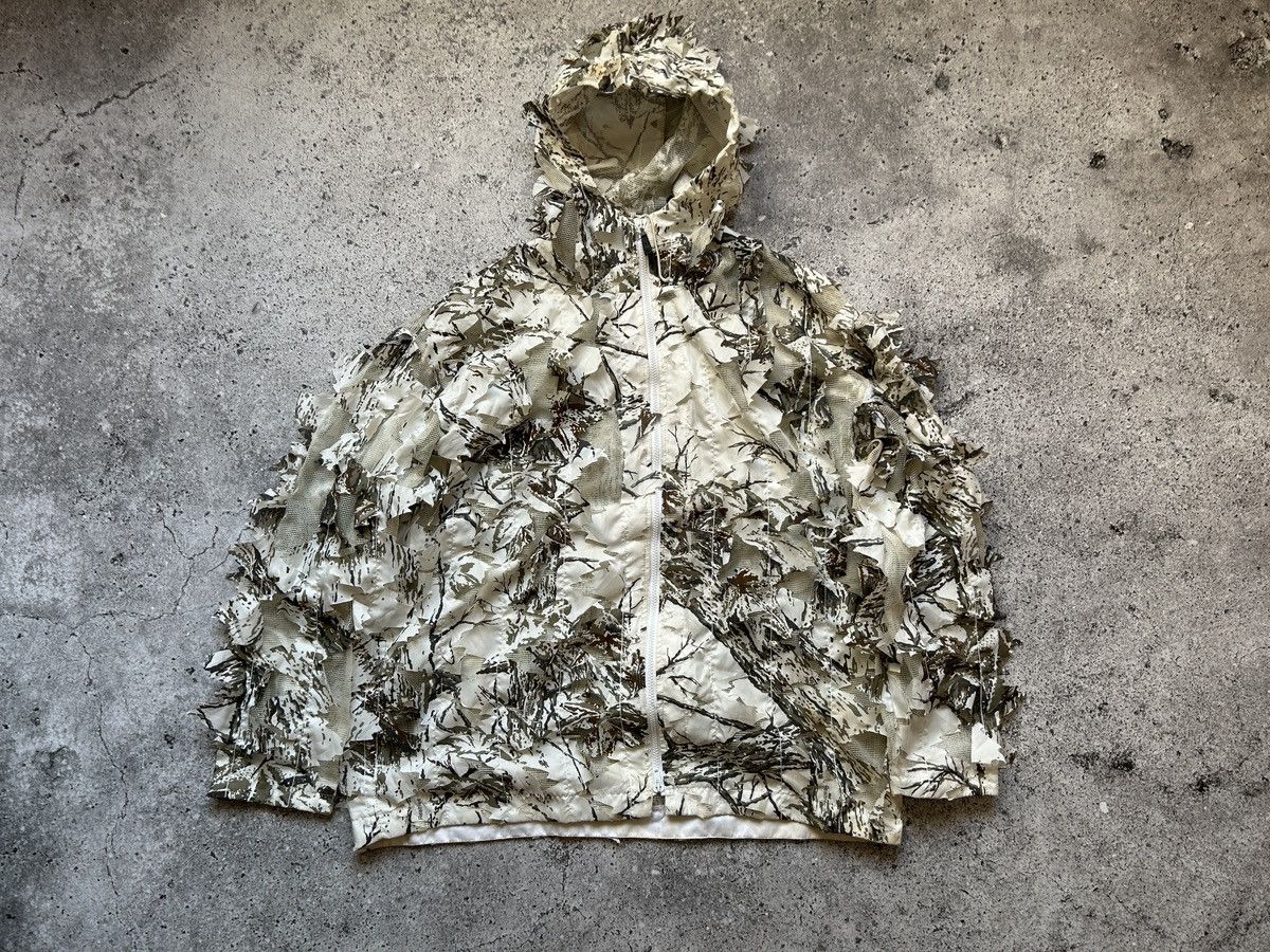 Fjallraven × Vintage Fjallraven Sample White camo jacket leaves vintage Size US M / EU 48-50 / 2 - 1 Thumbnail