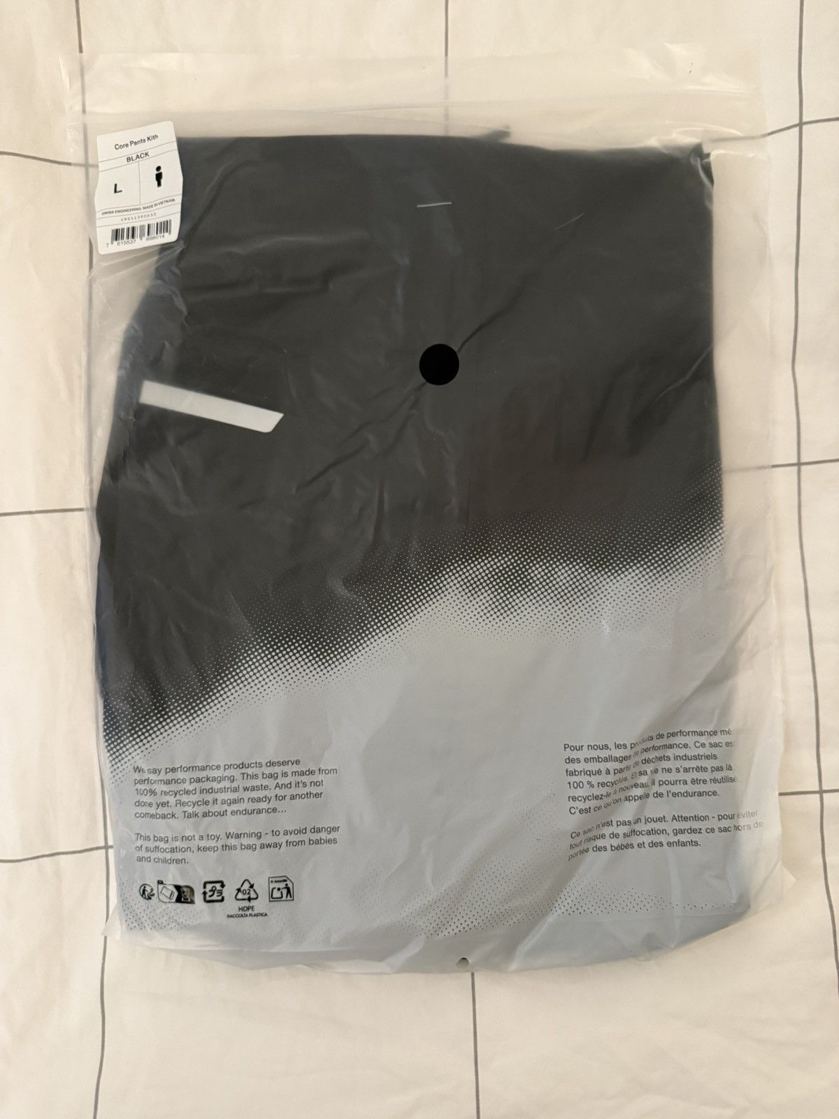 Kith × On Kith for On Core Pant Black Reflective Logo Joggers Large Size US 34 / EU 50 - 9 Thumbnail