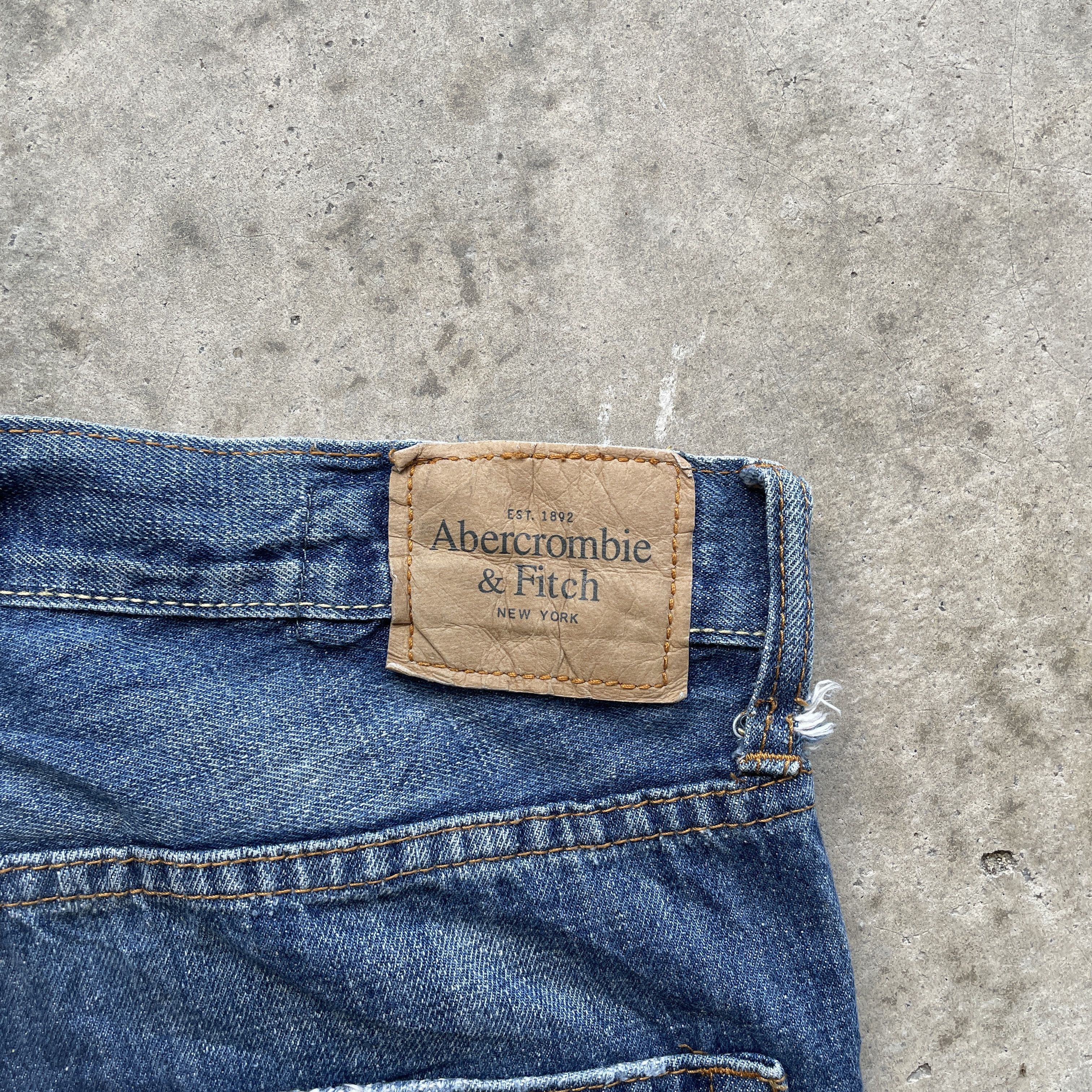 Abercrombie & Fitch × Jean Vintage A&F Distressed Faded Jeans Straight Slim Pants W30 Size US 30 / EU 46 - 10 Thumbnail