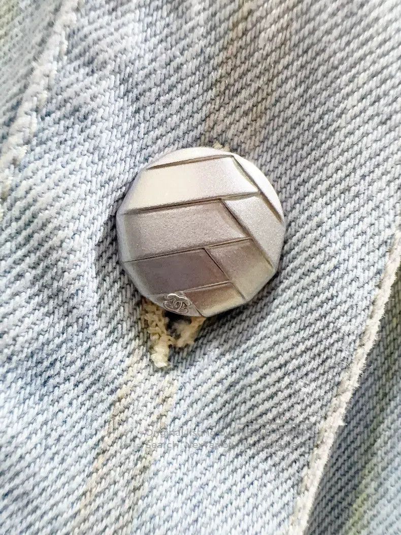 Chanel Chanel Waterfall series camelia denim jacket Size S / US 4 / IT 40 - 3 Thumbnail