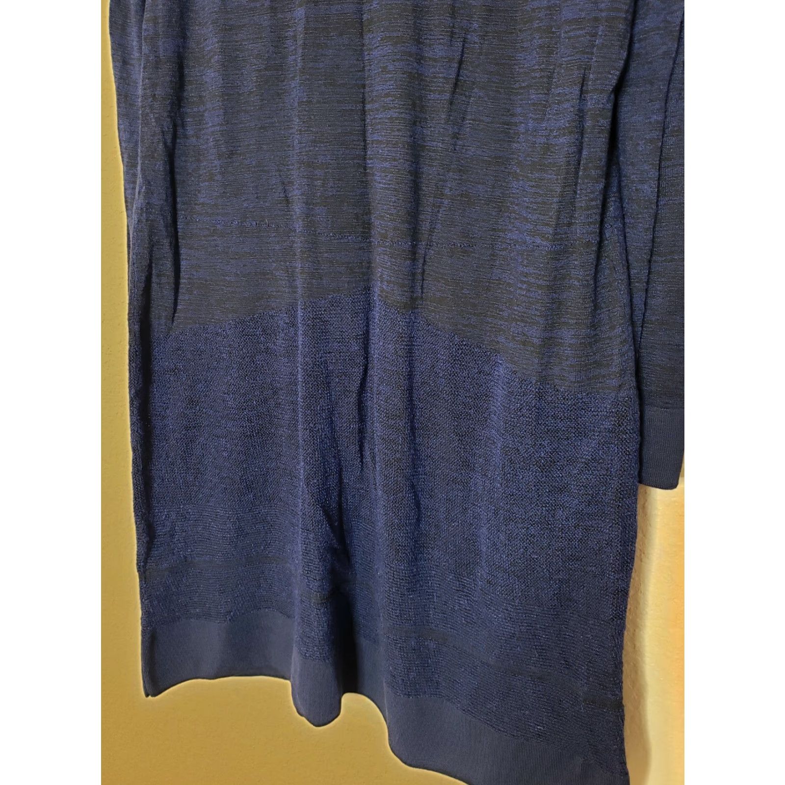 Vintage Chico's Cardigan Women Dark Blue 3/4 Bell Sleeve Open Front Lightweight Longer Length Pockets Size 2 Sz 2 Cardigan Size XS / US 0-2 / IT 36-38 - 3 Thumbnail