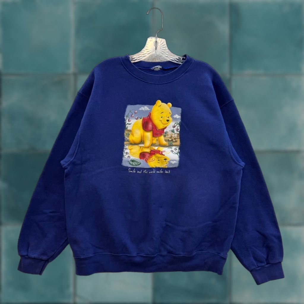 Disney VINTAGE Disney Winnie the Pooh Sweatshirt Sweater XL Navy Smile Graphic Shirt Mens XL Size US XL / EU 56 / 4 - 1 Thumbnail