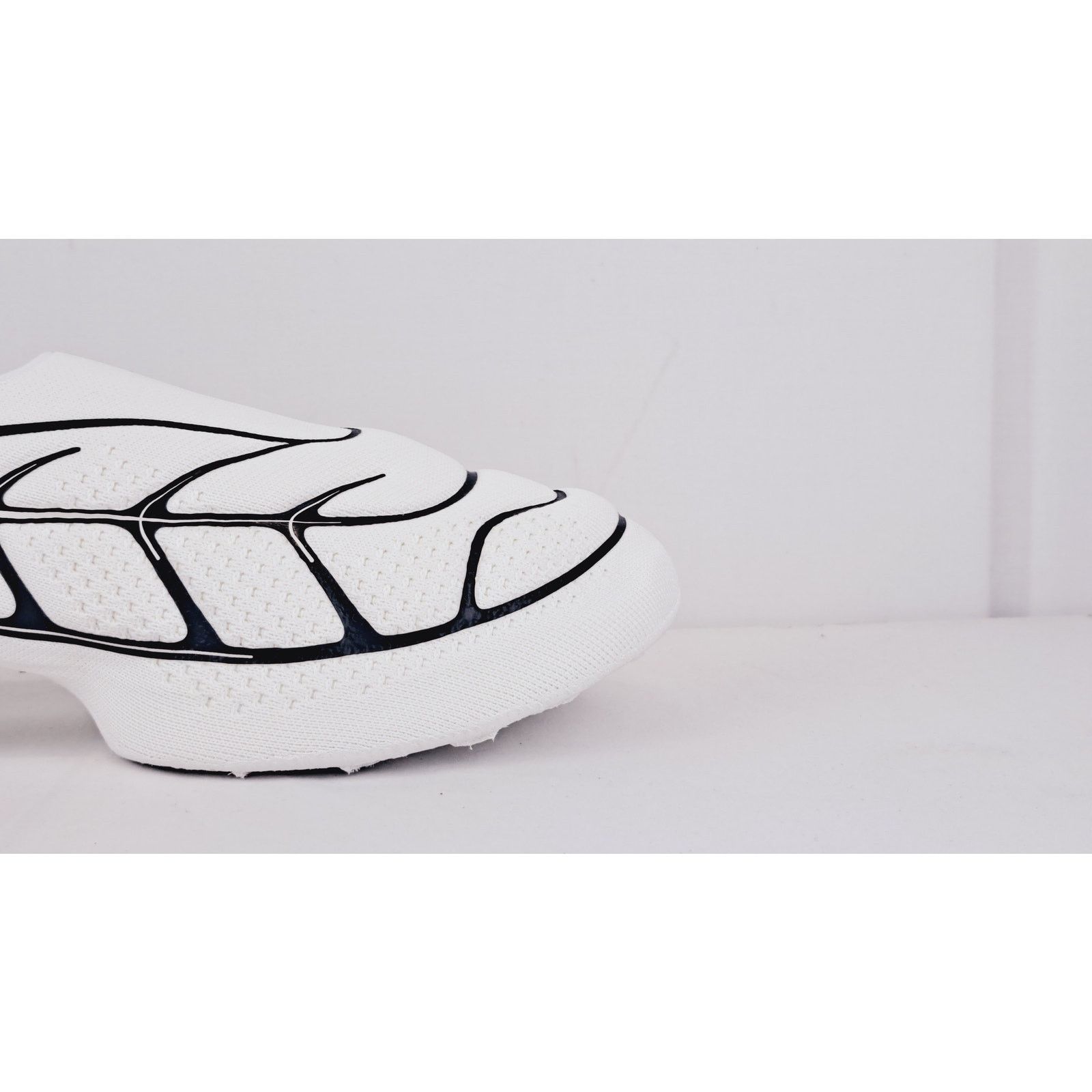 Givenchy o1rshd1 TK-360 Plus Sneakers in Black/White Size US 14 / EU 47 - 3 Thumbnail