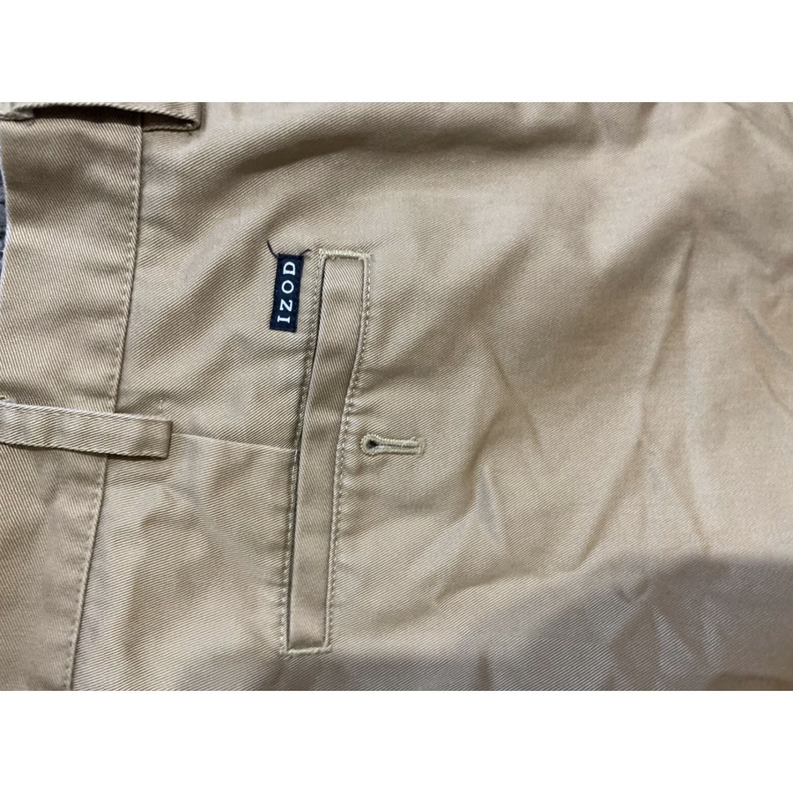Izod IZOD Men's 36x30 Classic Chino Pants Beige Cotton No-Iron Cuffed Pleated 5-Pocket Size US 36 / EU 52 - 6 Thumbnail