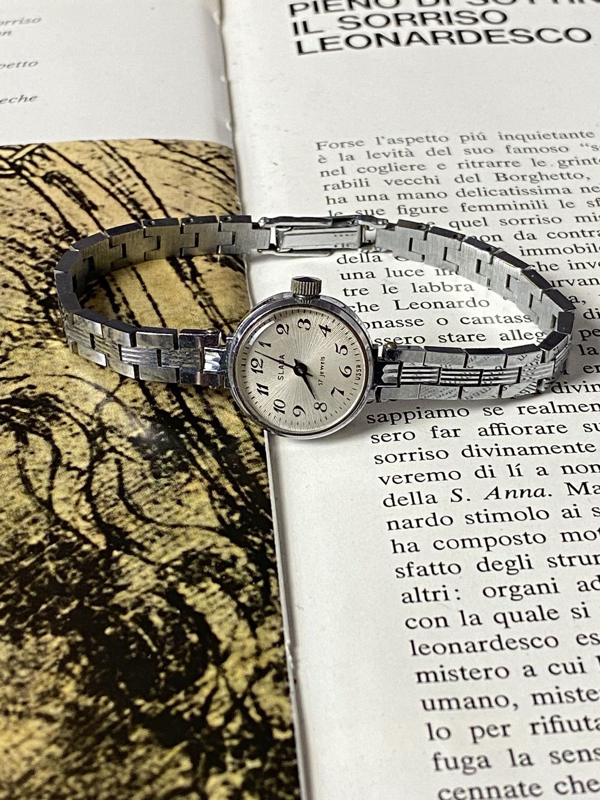 Jewelry Vintage Slava Watch Retro Soviet Mechanical Dainty Rare Size ONE SIZE - 4 Thumbnail
