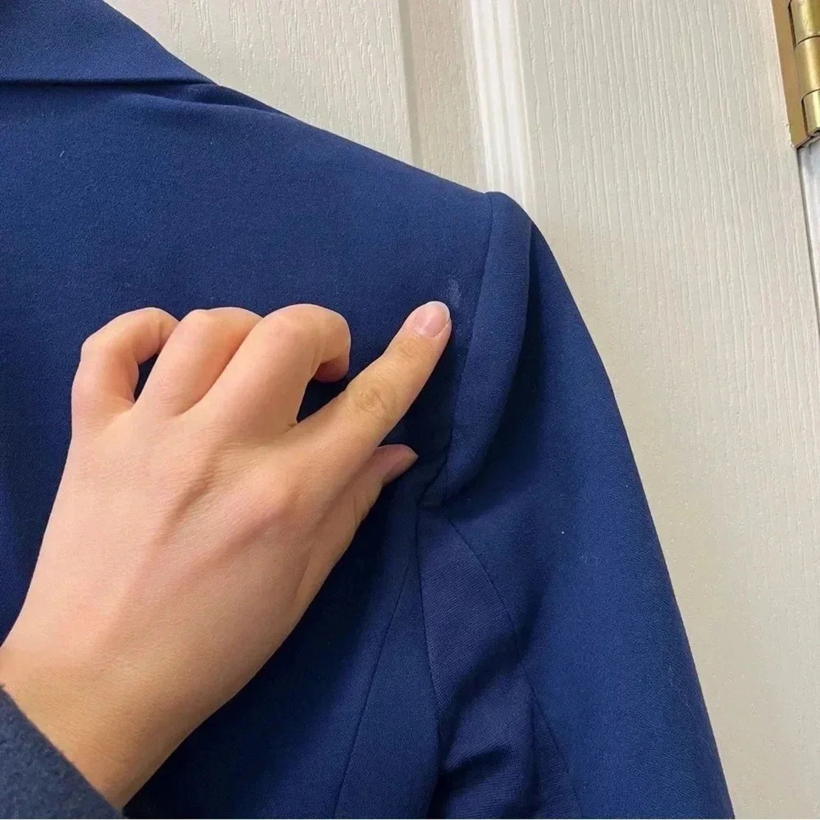 Bcbgmaxazria BCBG MAXAZRIA Blue Depth Drape Lapel Blazer Jacket Size XS Size XS / US 0-2 / IT 36-38 - 5 Thumbnail