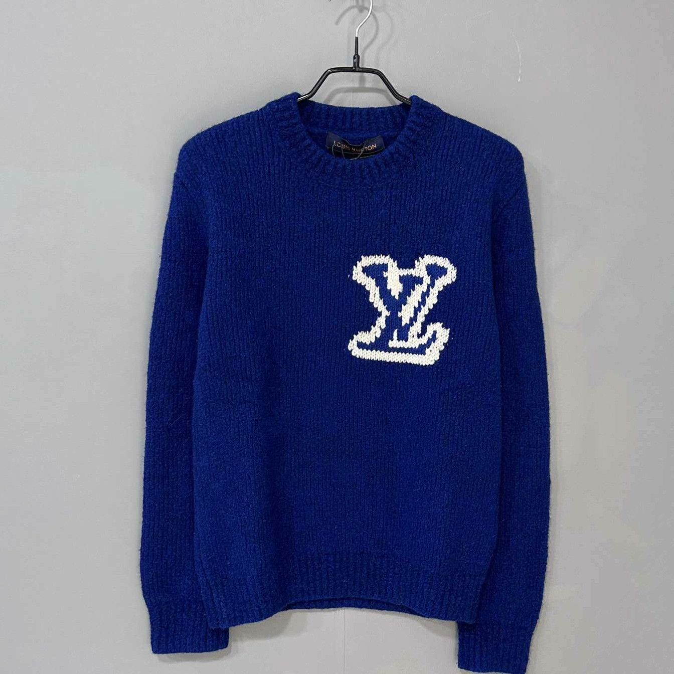 Louis Vuitton Louis Vuitton Retro Blue Sweater S Women Size S / US 4 / IT 40 - 1 Thumbnail