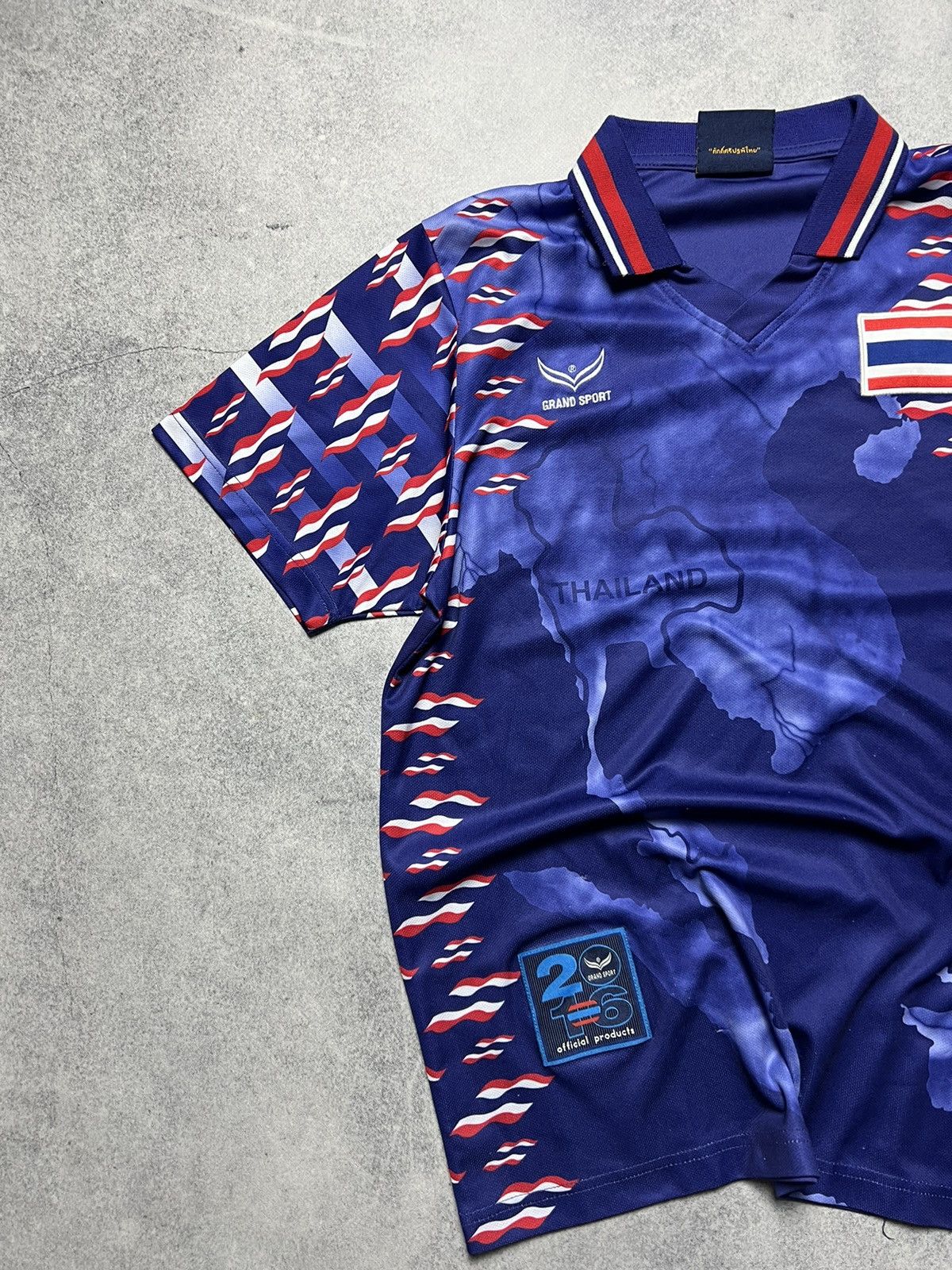 Vintage Vintage Thailand National Team Blockcore Style Soccer Jersey Size US L / EU 52-54 / 3 - 2 Thumbnail