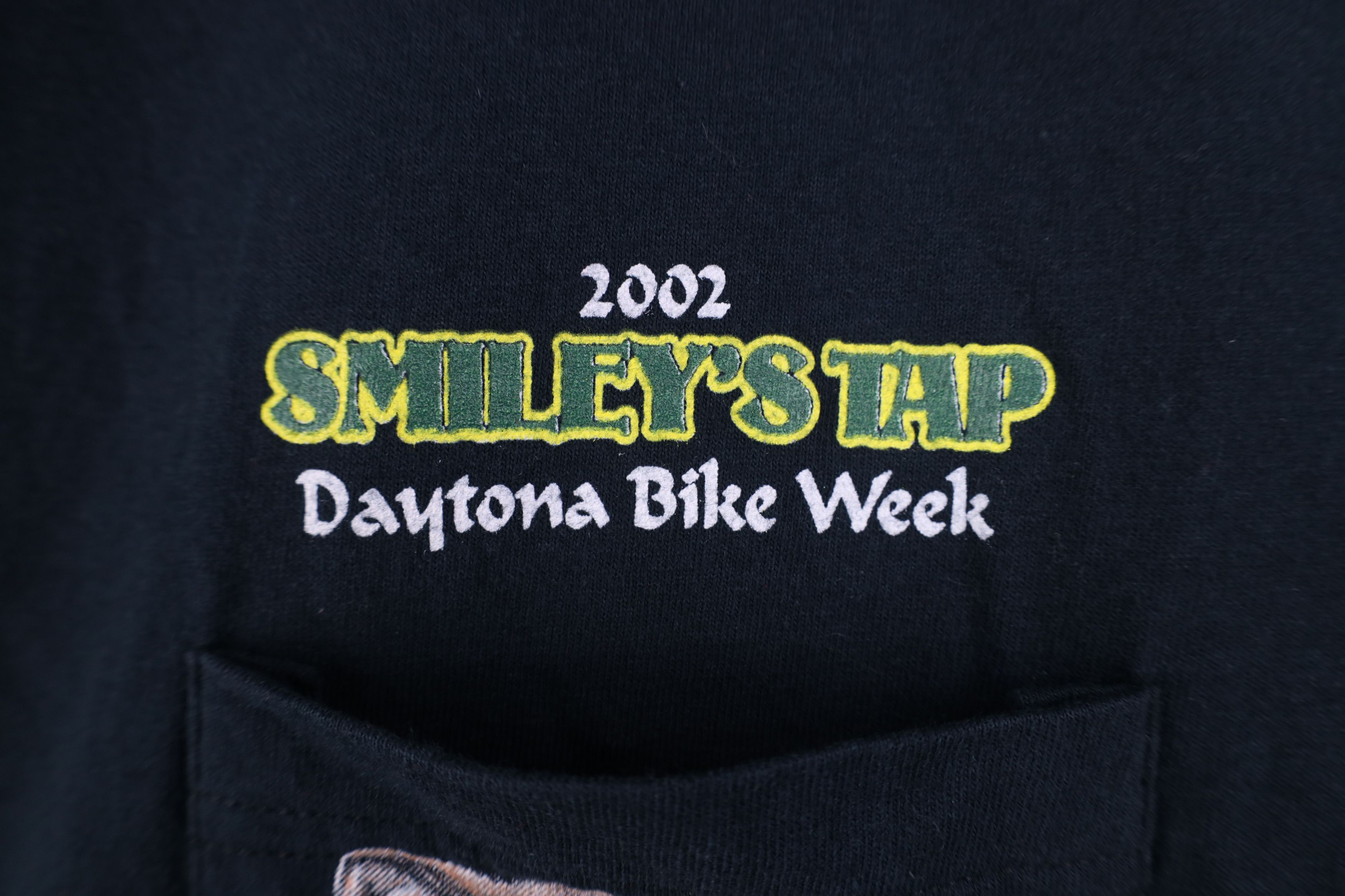Vintage Vintage Y2K 2002 Daytona Bike Week Wolf Eagle Pocket T-Shirt Size US L / EU 52-54 / 3 - 5 Thumbnail