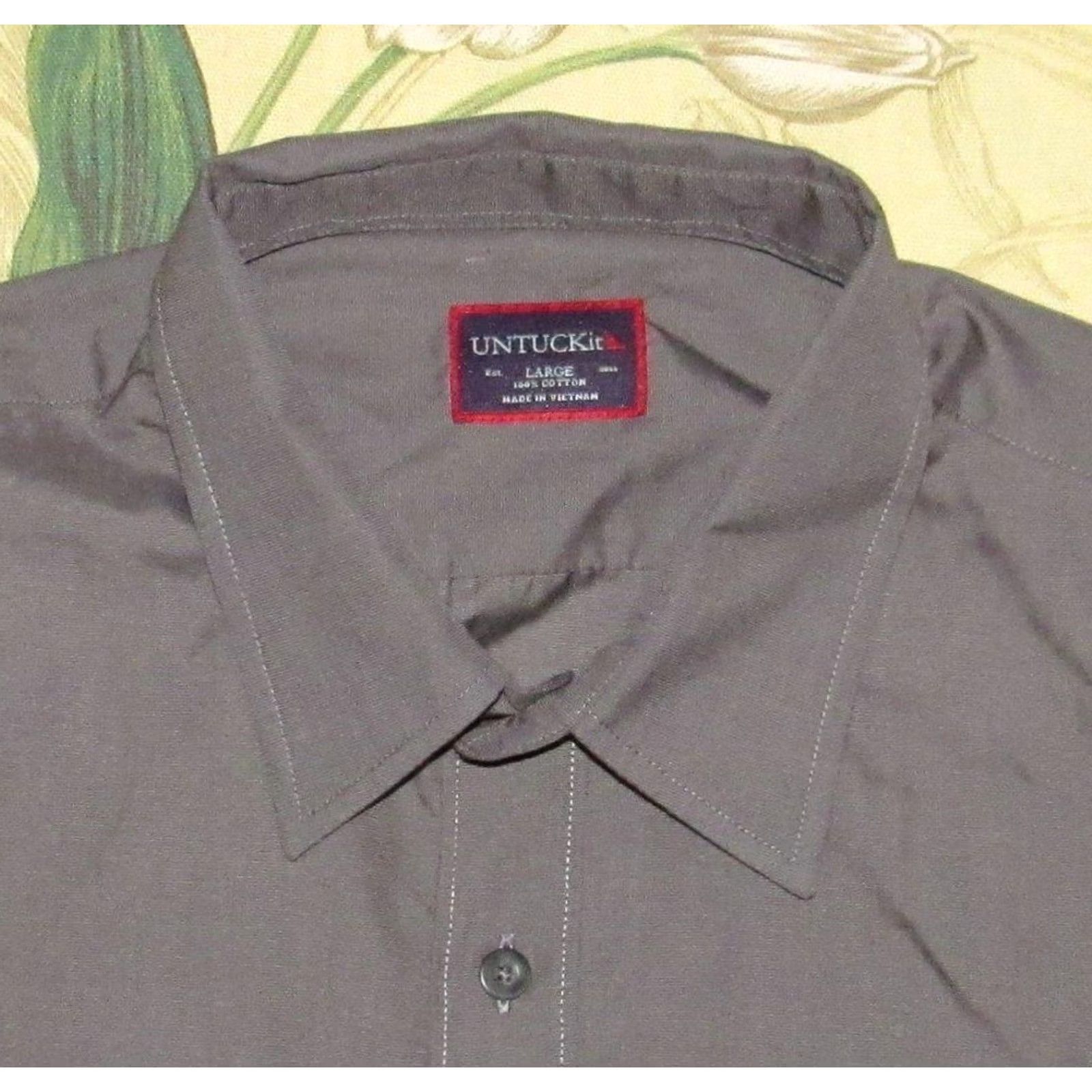 UNTUCKit UNTUCKit Shirt Gray Longsleeve Button Down Shirt L Mens Size US L / EU 52-54 / 3 - 2 Thumbnail