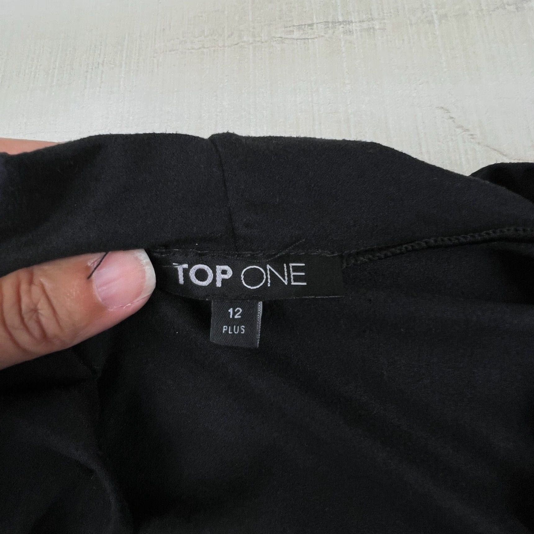 Vintage Top One Womens Black Faux Suede Open Front Cardigan 8 Long Sleeves Casual New Size M / US 6-8 / IT 42-44 - 3 Thumbnail