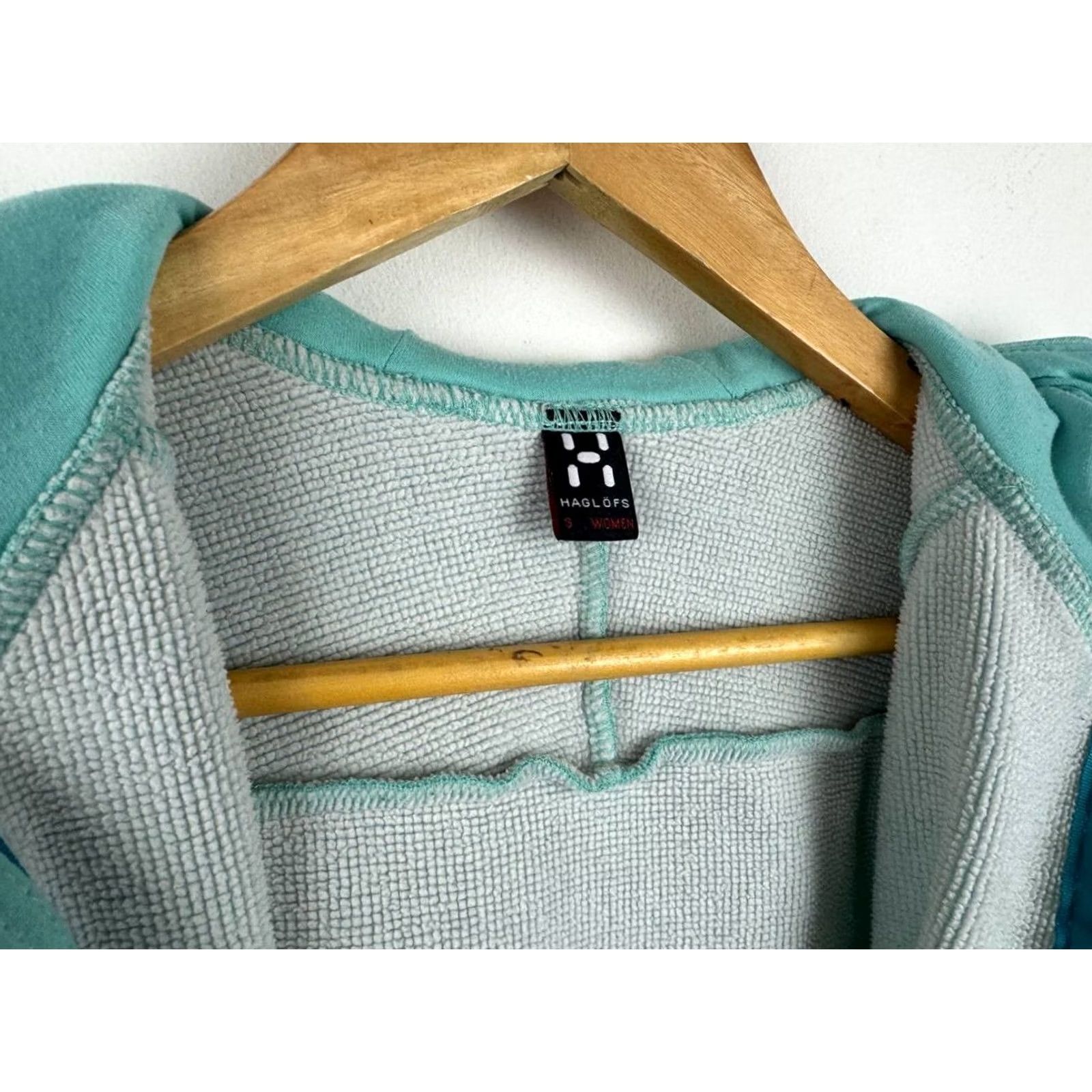 Vintage Haglöfs Full Zip Windbreaker Jacket Women's S Blue Logo Quilted Jacket Size S / US 4 / IT 40 - 7 Thumbnail