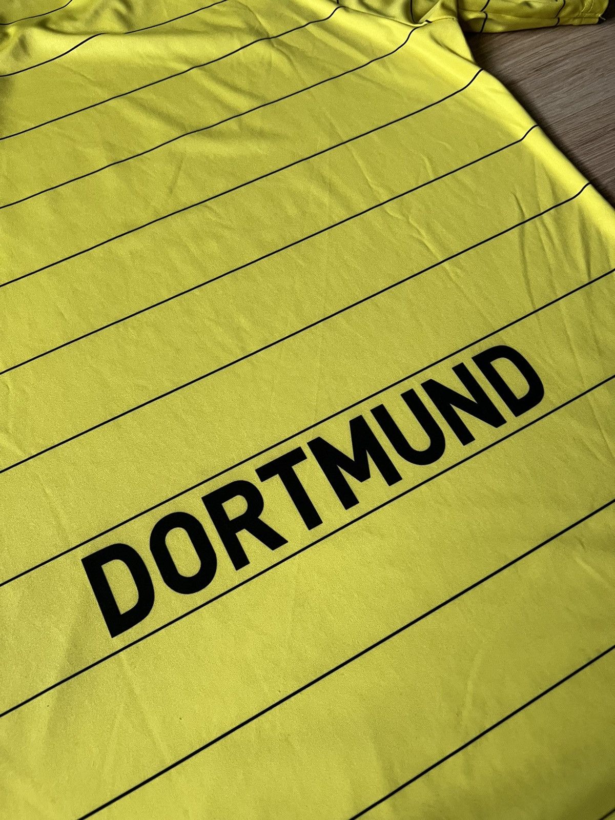 Kappa Kappa Borussia Dortmund BVB 2010-2011 Home Kit Soccer Jersey Size US L / EU 52-54 / 3 - 13 Thumbnail