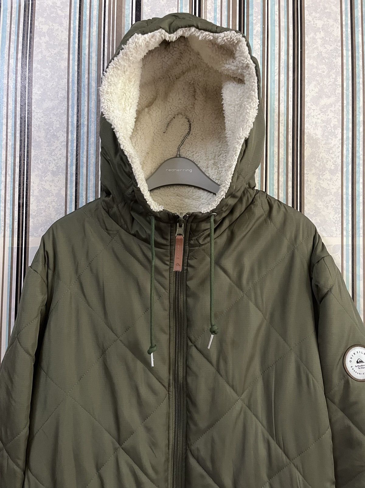 Quiksilver Quilted Fleece reversible hood radical paradise #E5 Size US L / EU 52-54 / 3 - 5 Thumbnail