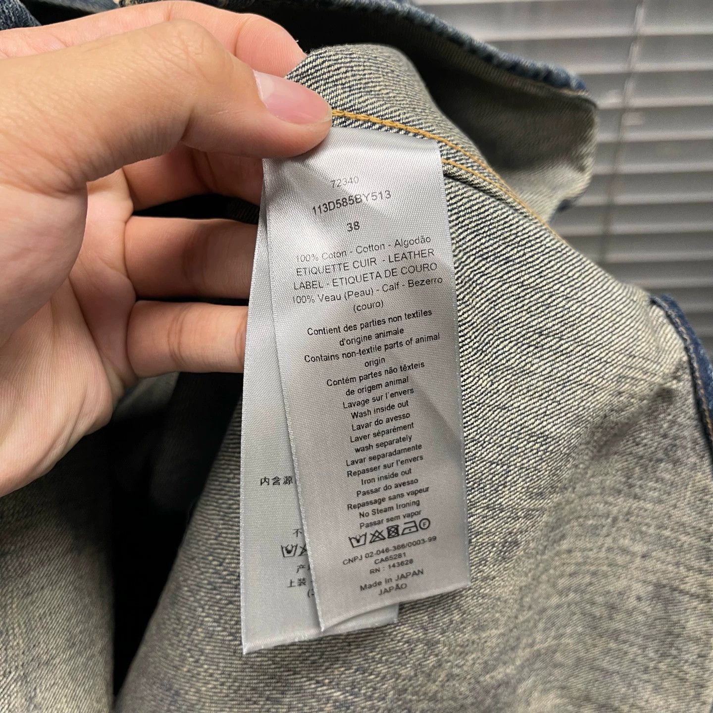 Dior Dior mini tag lapel button-front denim jacket new 38 Size US XXS / EU 40 - 5 Thumbnail