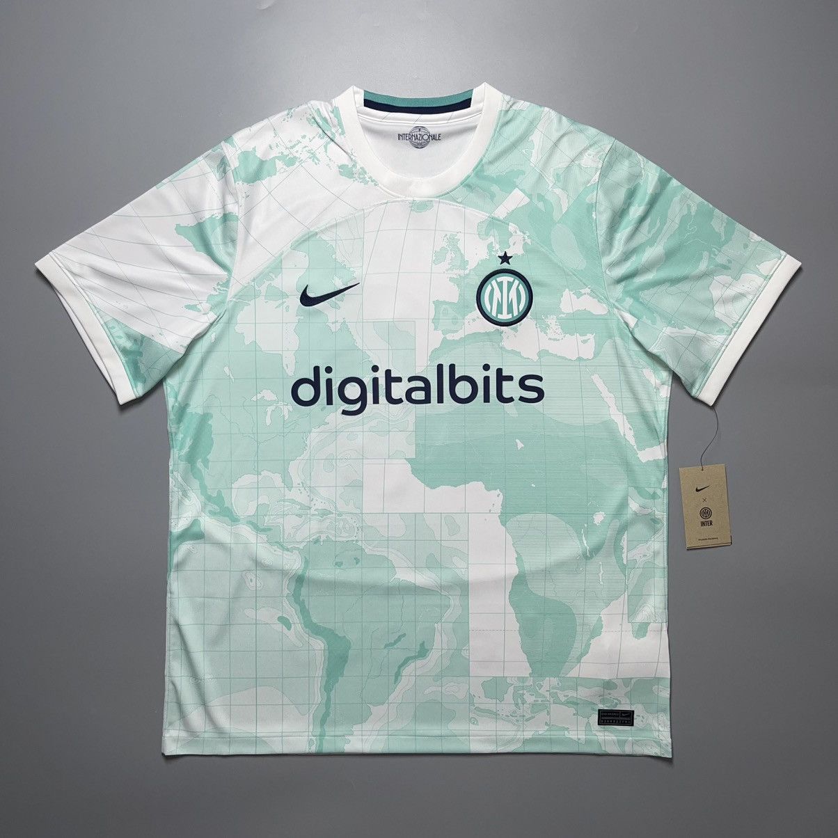 Vintage NWT INTER NIKE 2022/2023 FOOTBALL AWAY JERSEY #23 BARELLA Size US XL / EU 56 / 4 - 2 Thumbnail