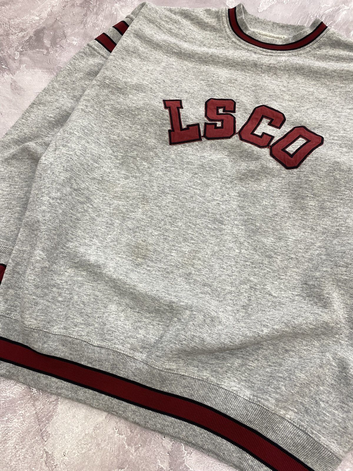 Levi's 90s Vintage Levi's Company Big Logo Sweatshirt Made In USA Size US M / EU 48-50 / 2 - 3 Thumbnail