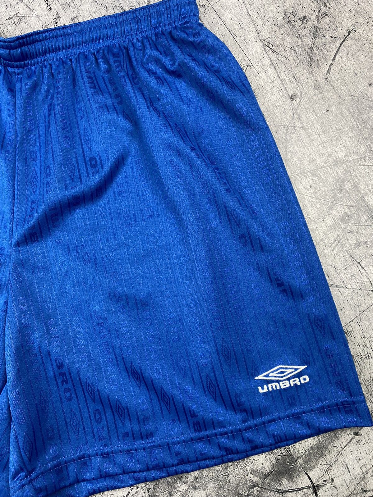 Umbro × Vintage Vintage Umbro Monogram Soccer Jersey Shorts Size US 36 / EU 52 - 4 Thumbnail