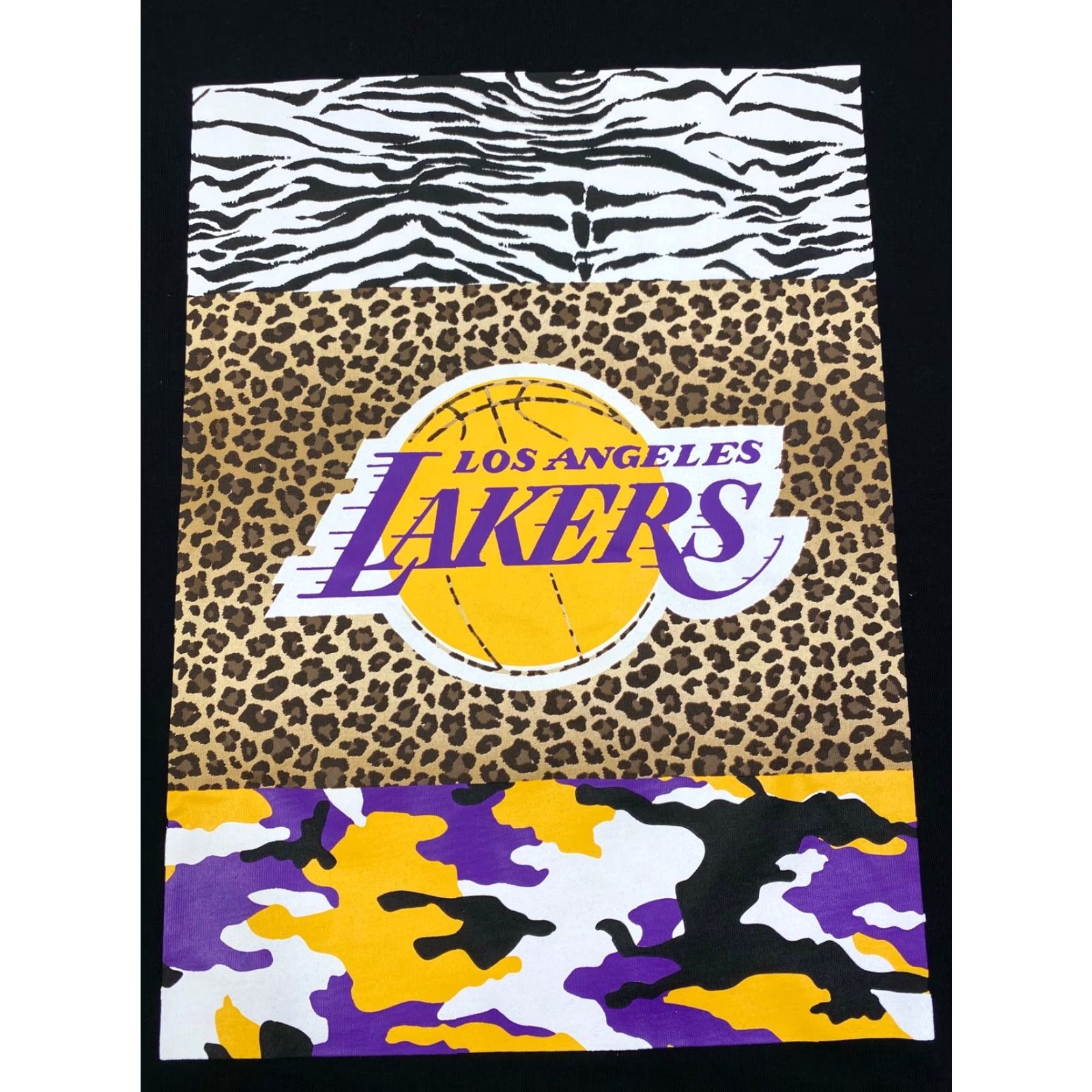 Express NWT Express Los Angeles Lakers T Shirt Black M Mens Body: T-Shirt, Short Sleeve, Regular, Graphic, NBA, Logo, 2203 Size US M / EU 48-50 / 2 - 2 Thumbnail