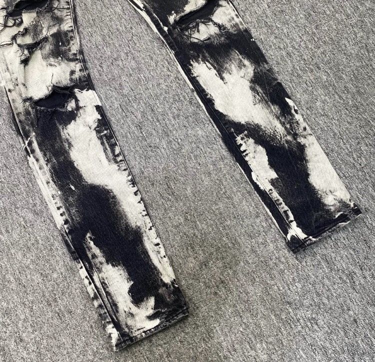 Saint Laurent Paris × Yves Saint Laurent Saint black and white jeans by oil pollution and erosion Size US 30 / EU 46 - 4 Thumbnail