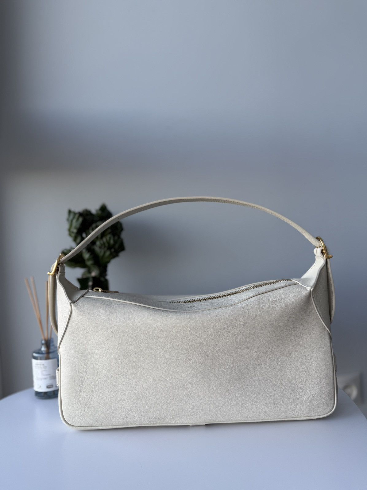 Celine Celine Small Romy Bag White Calfskin Leather Gold HW Size ONE SIZE - 5 Thumbnail