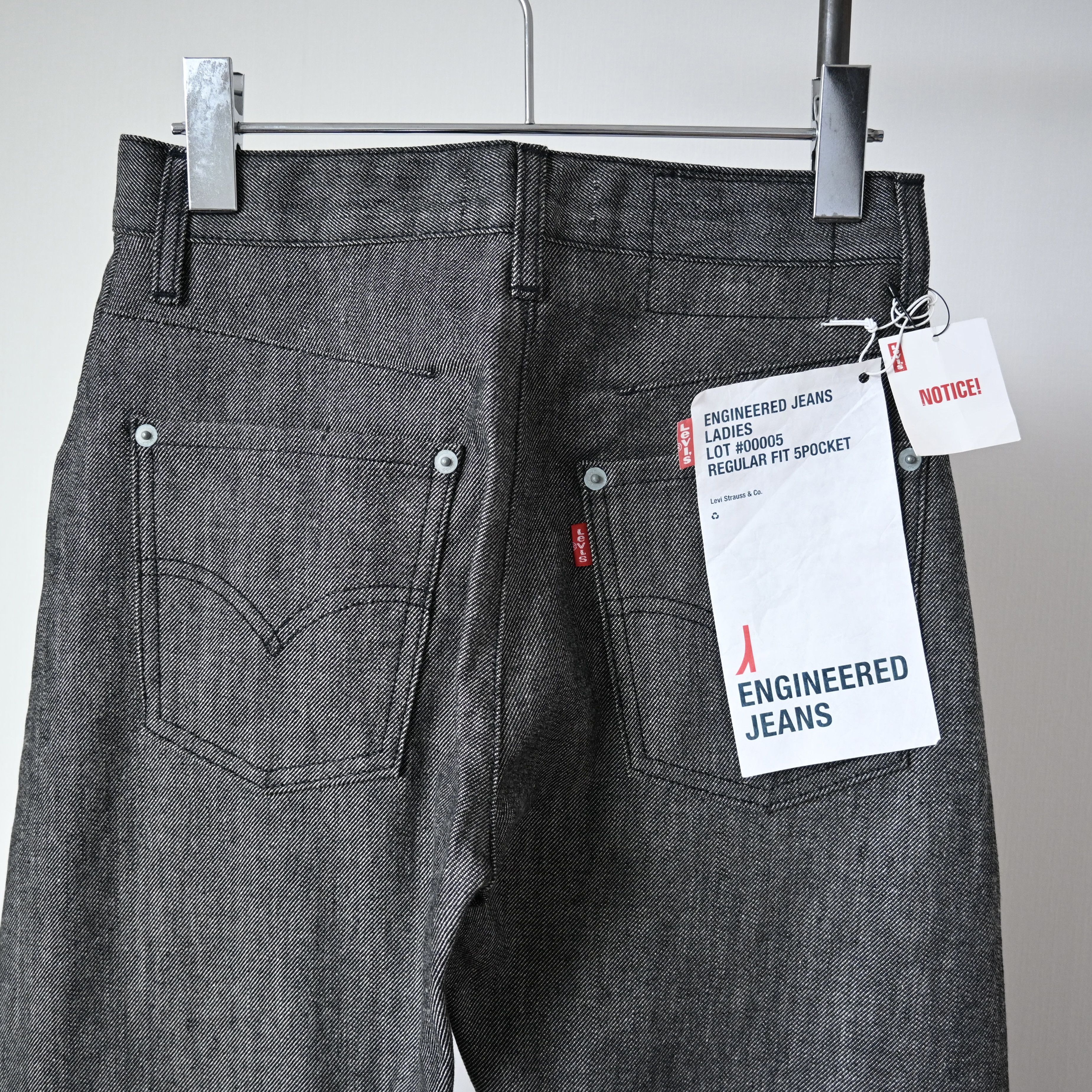 Levi's DEADSTOCK 2000s Levi's ENGINEERED JEANS "REGULAR FIT", black Size 28" / US 6 / IT 42 - 7 Thumbnail