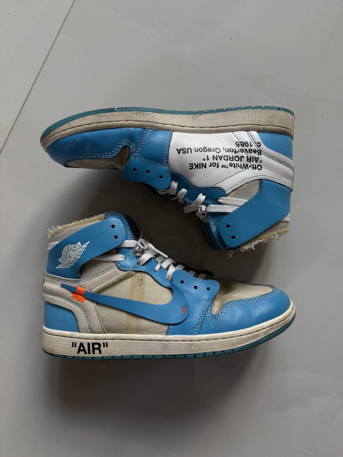 Jordan Brand × Off-White UNC Off White Jordan 1 Size US 10.5 / EU 43-44 - 1 Thumbnail