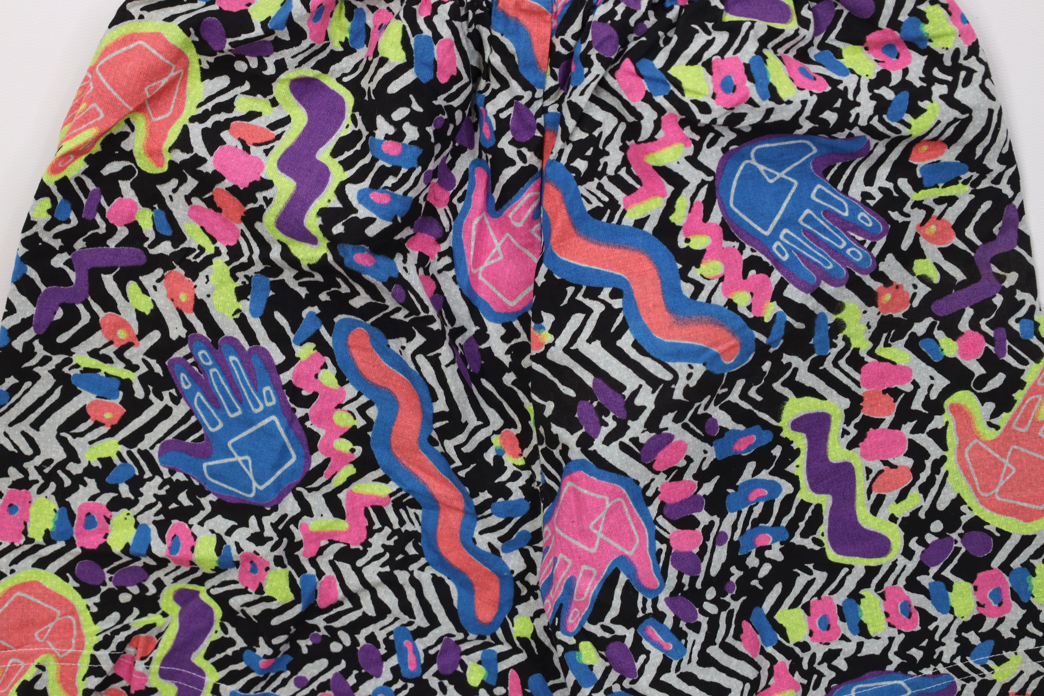 Body Glove Vintage 90s Body Glove All Over Print Surf Shorts USA Size US 30 / EU 46 - 8 Thumbnail