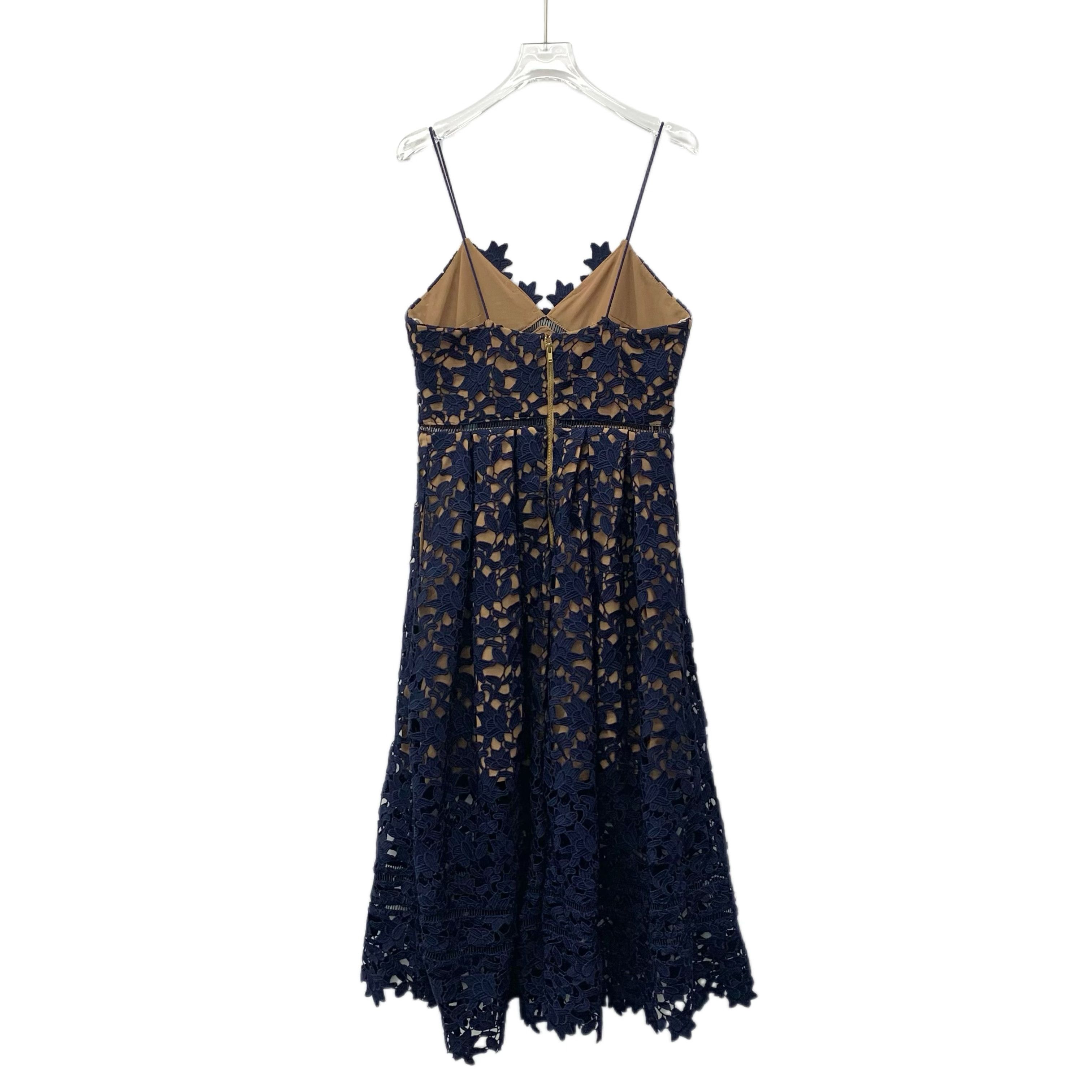 Self-Portrait Self-Portrait Blue Azalea Embroidered Cut-Out Dress (Size L) Size L / US 10 / IT 46 - 8 Thumbnail